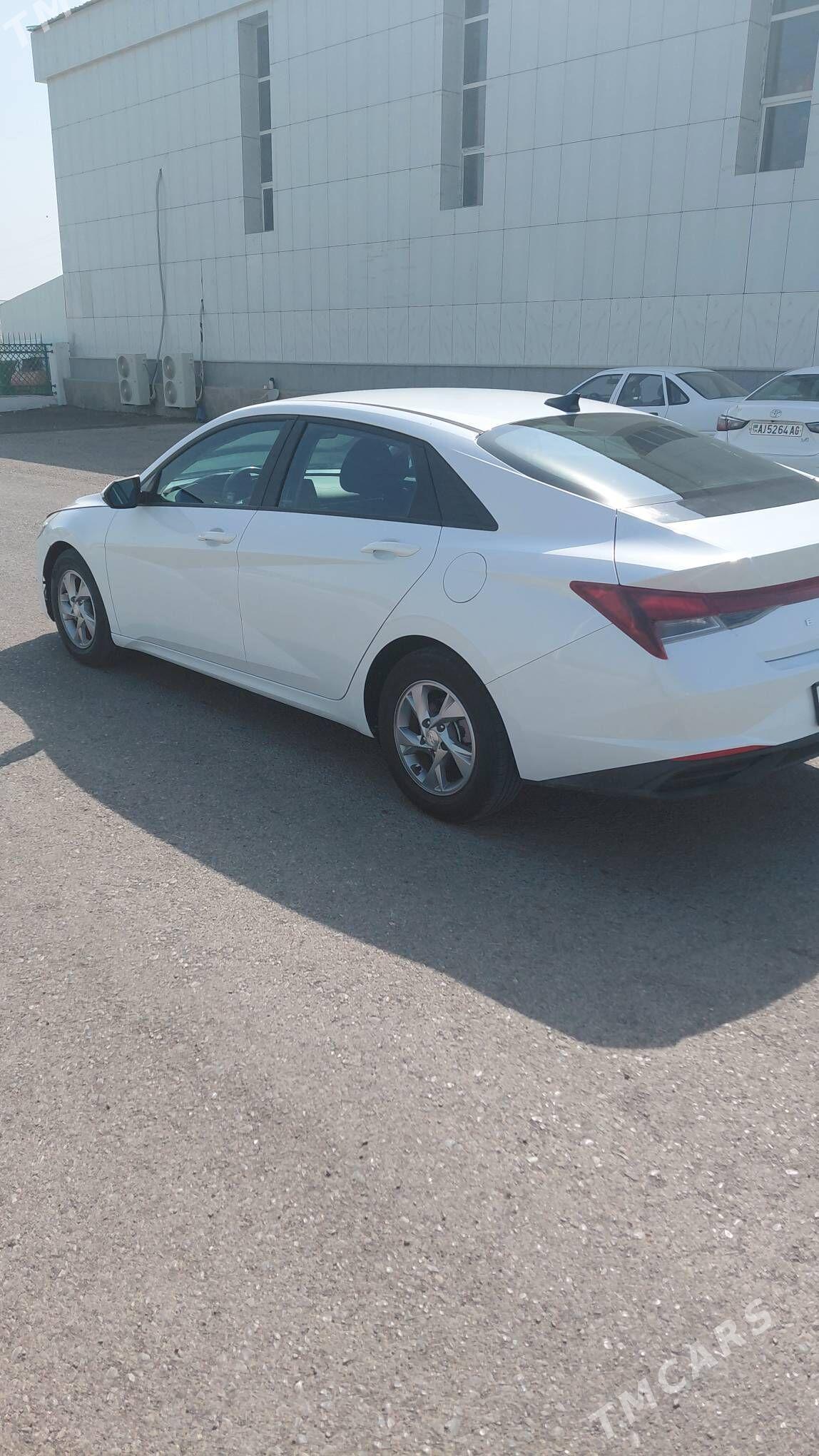 Hyundai Elantra 2021 - 224 000 TMT - Aşgabat - img 4