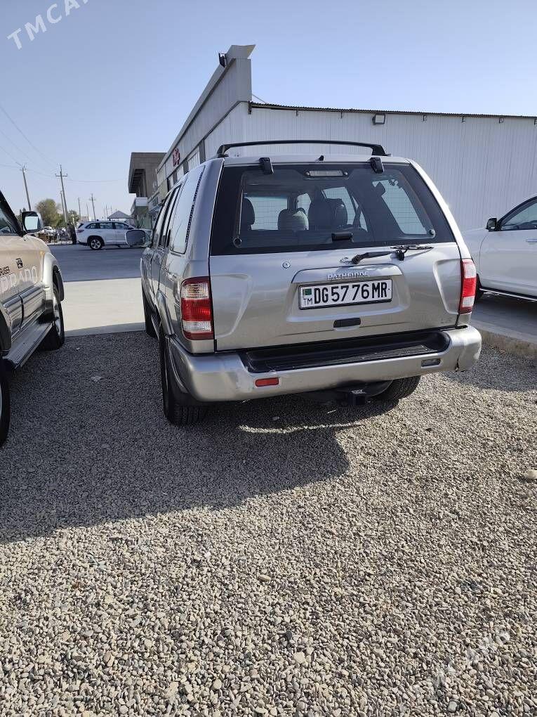 Nissan Pathfinder 2001 - 95 000 TMT - Мары - img 4