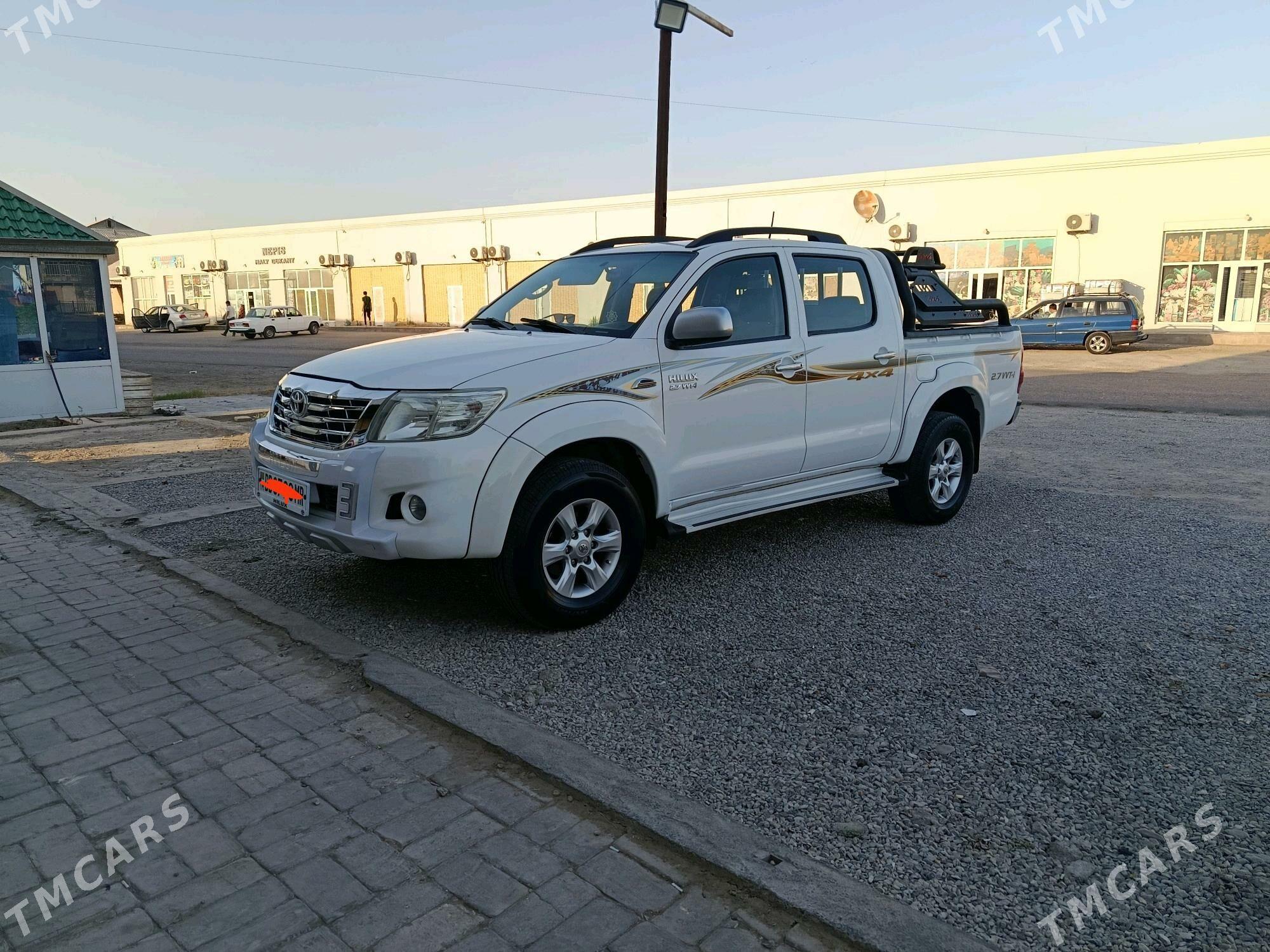 Toyota Hilux 2013 - 370 000 TMT - Mary - img 5