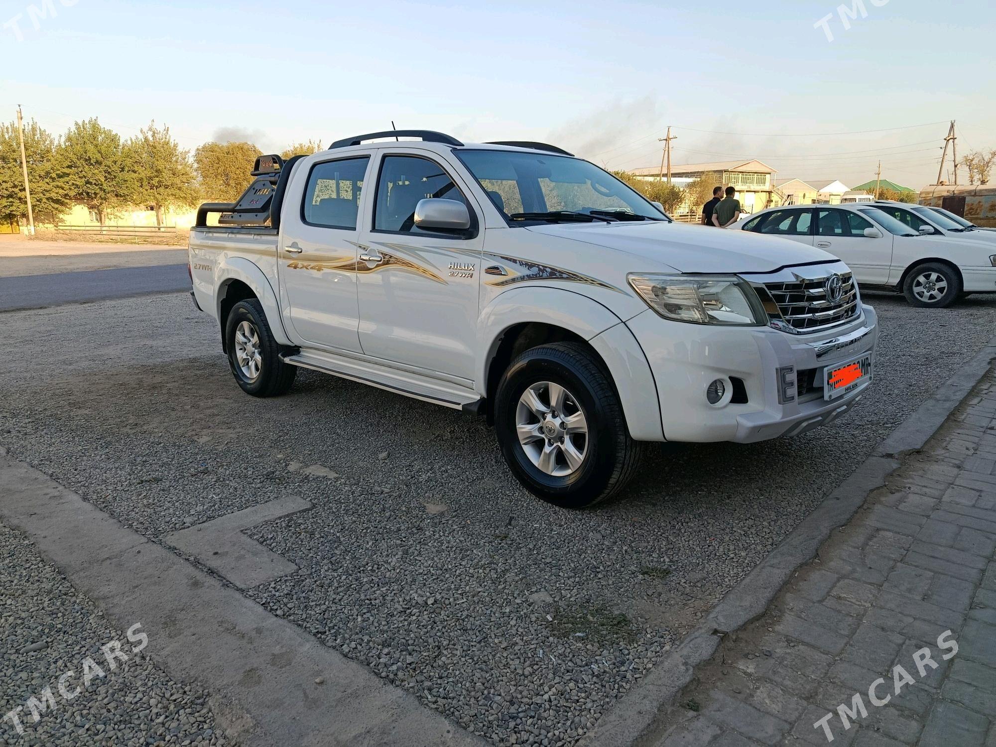 Toyota Hilux 2013 - 370 000 TMT - Mary - img 4