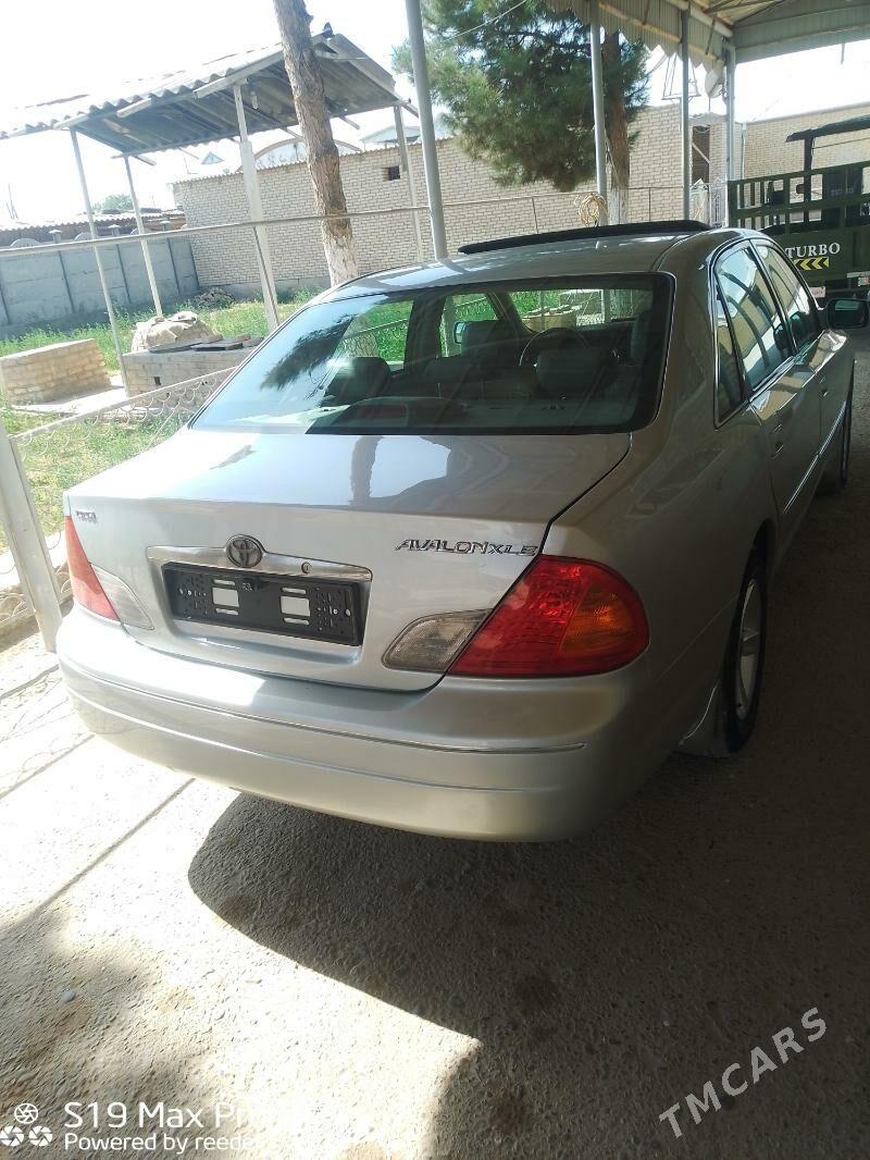 Toyota Avalon 2002 - 165 000 TMT - Байрамали - img 3