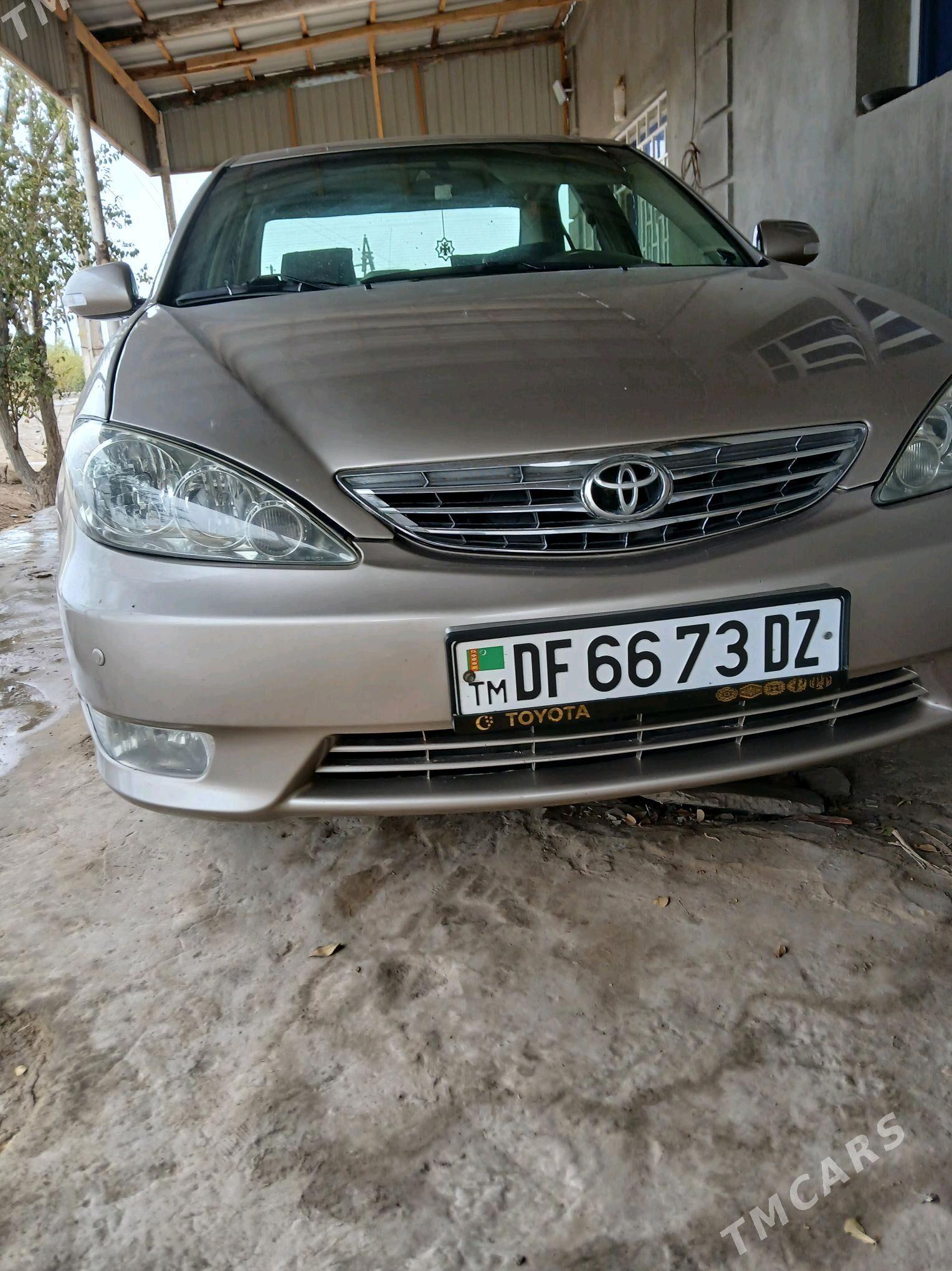Toyota Camry 2002 - 186 000 TMT - Кёнеургенч - img 3