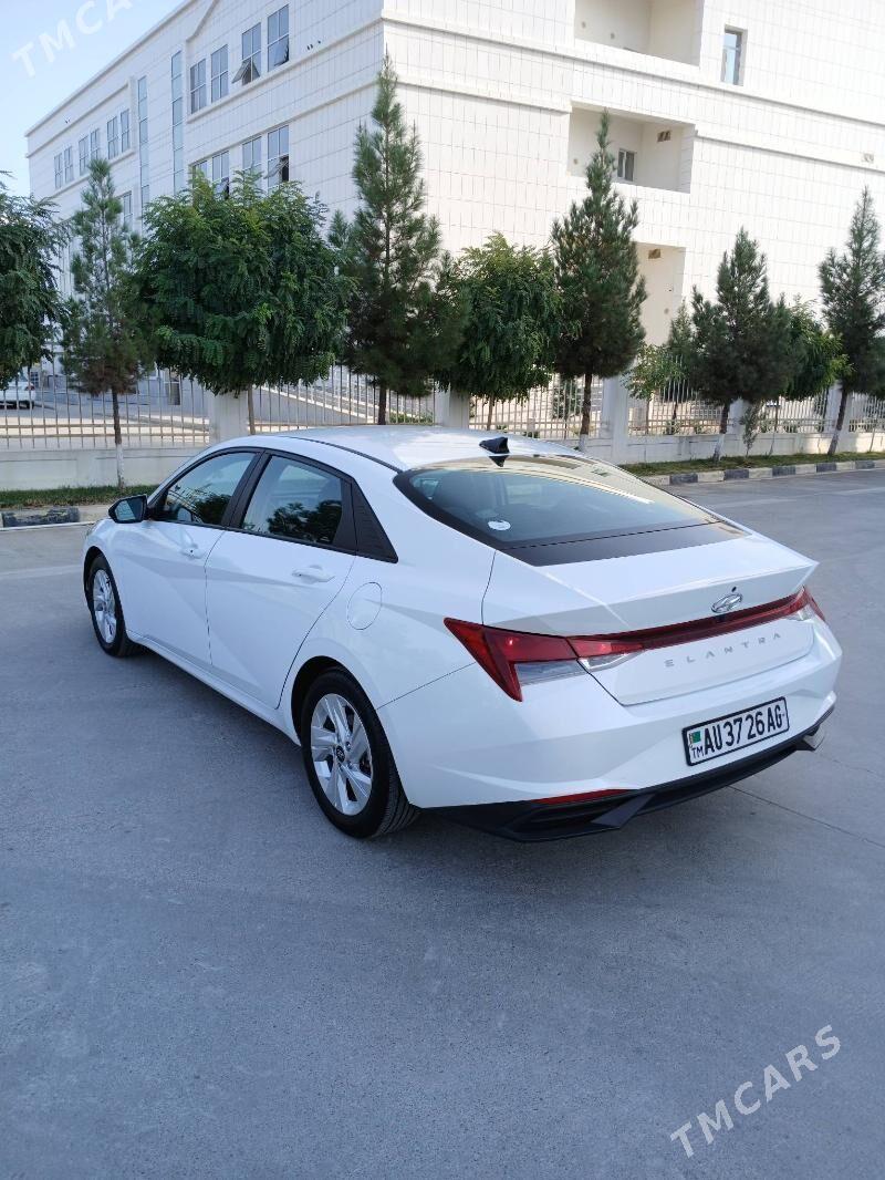 Hyundai Elantra 2021 - 248 000 TMT - Тязе заман - img 4