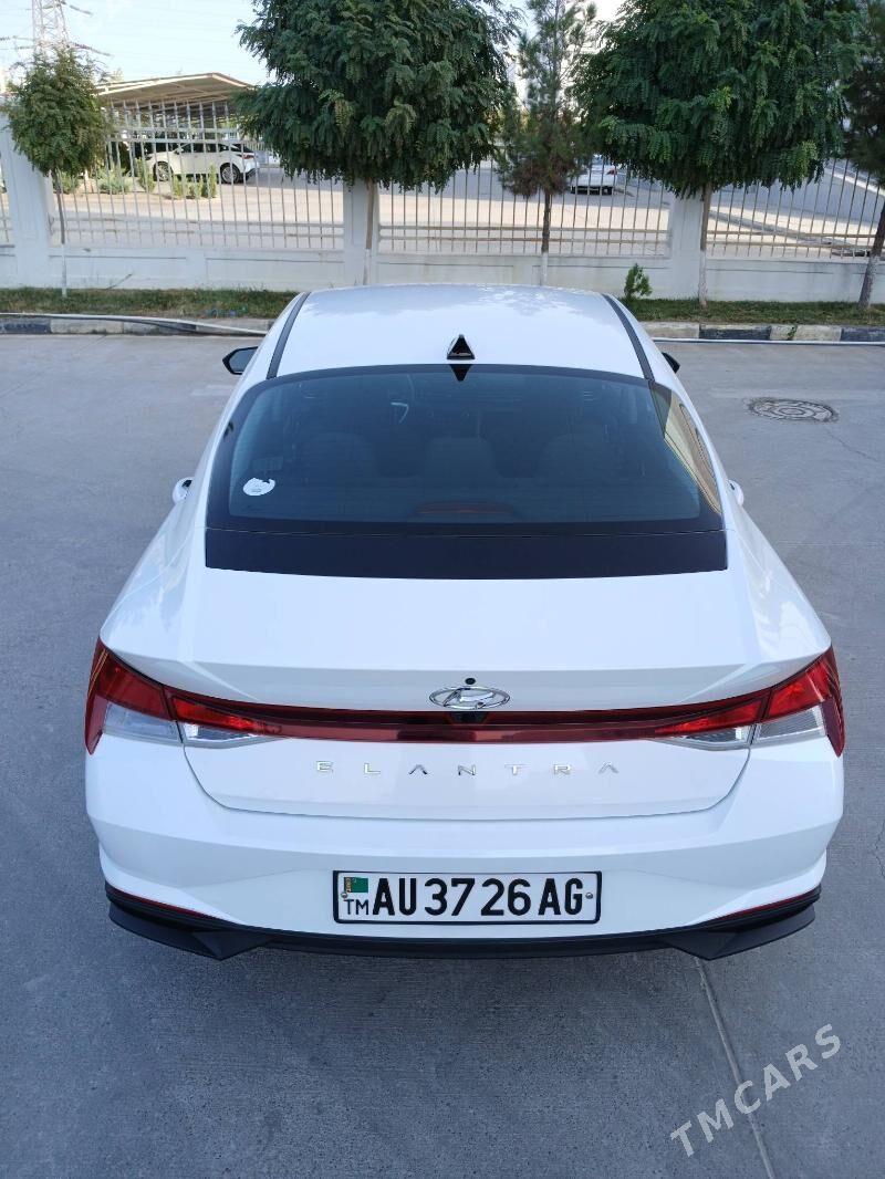 Hyundai Elantra 2021 - 248 000 TMT - Тязе заман - img 6