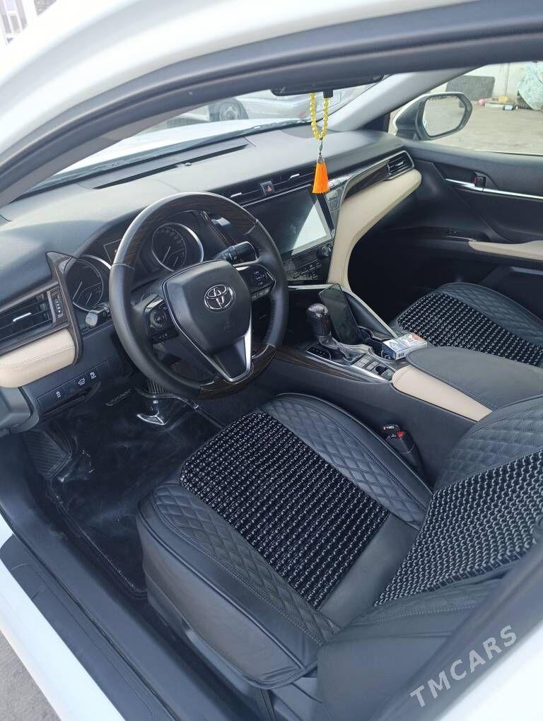 Toyota Camry 2020 - 300 000 TMT - Дянев - img 2