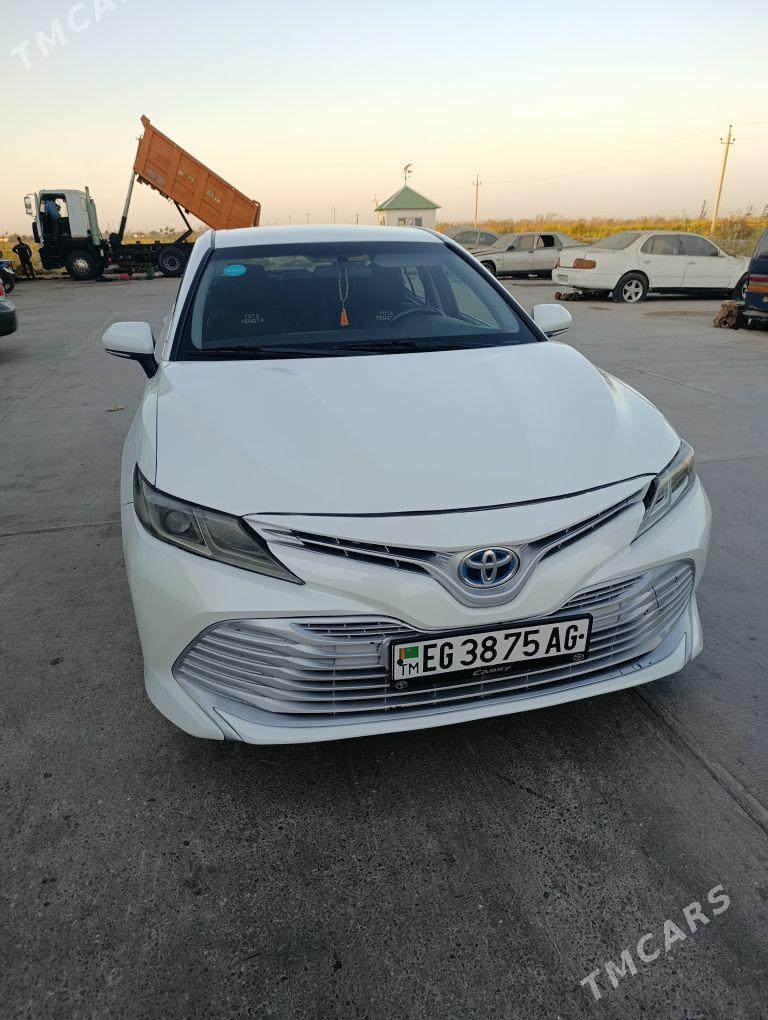 Toyota Camry 2020 - 300 000 TMT - Дянев - img 4