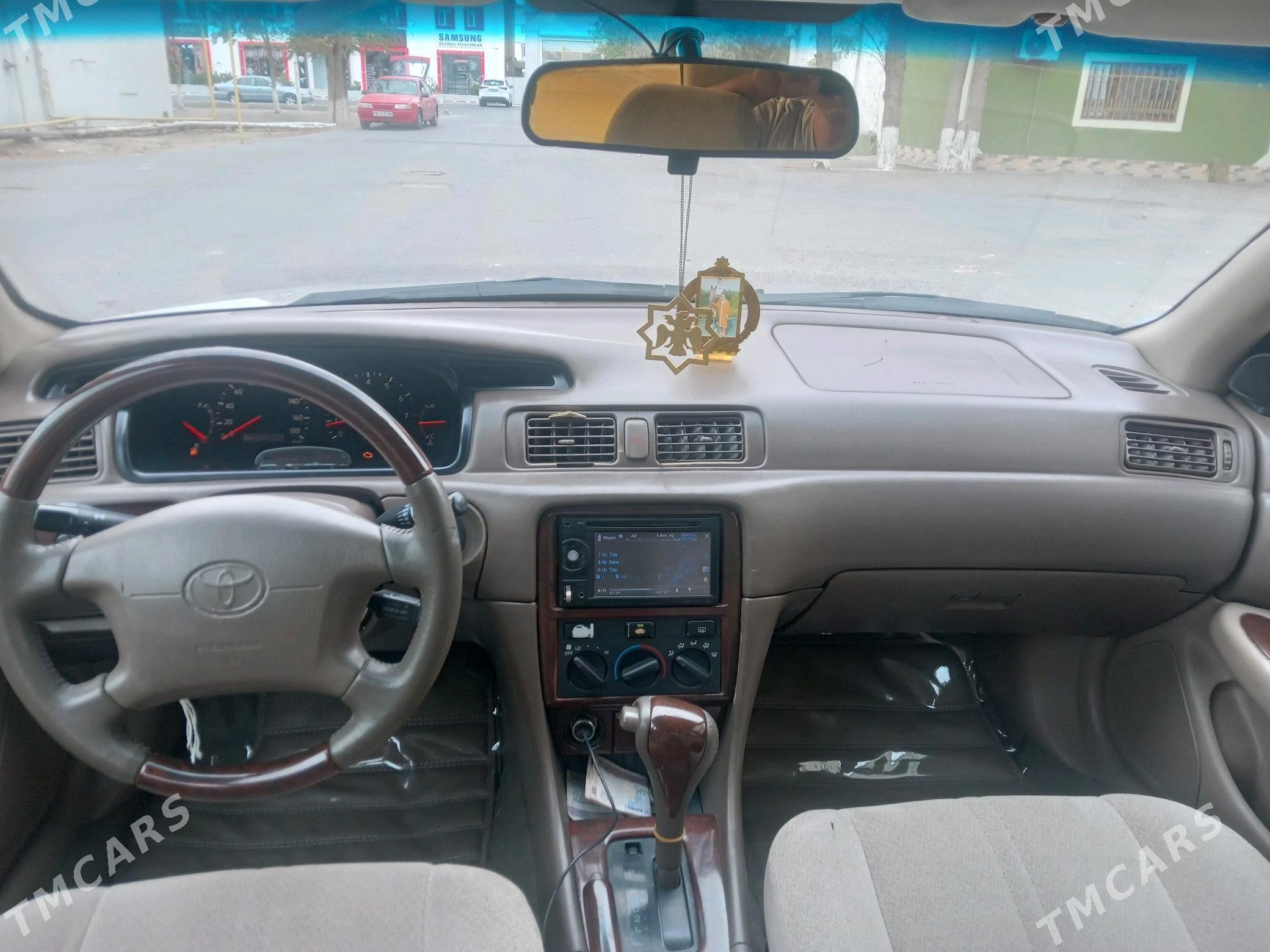 Toyota Camry 2000 - 163 000 TMT - Мары - img 6