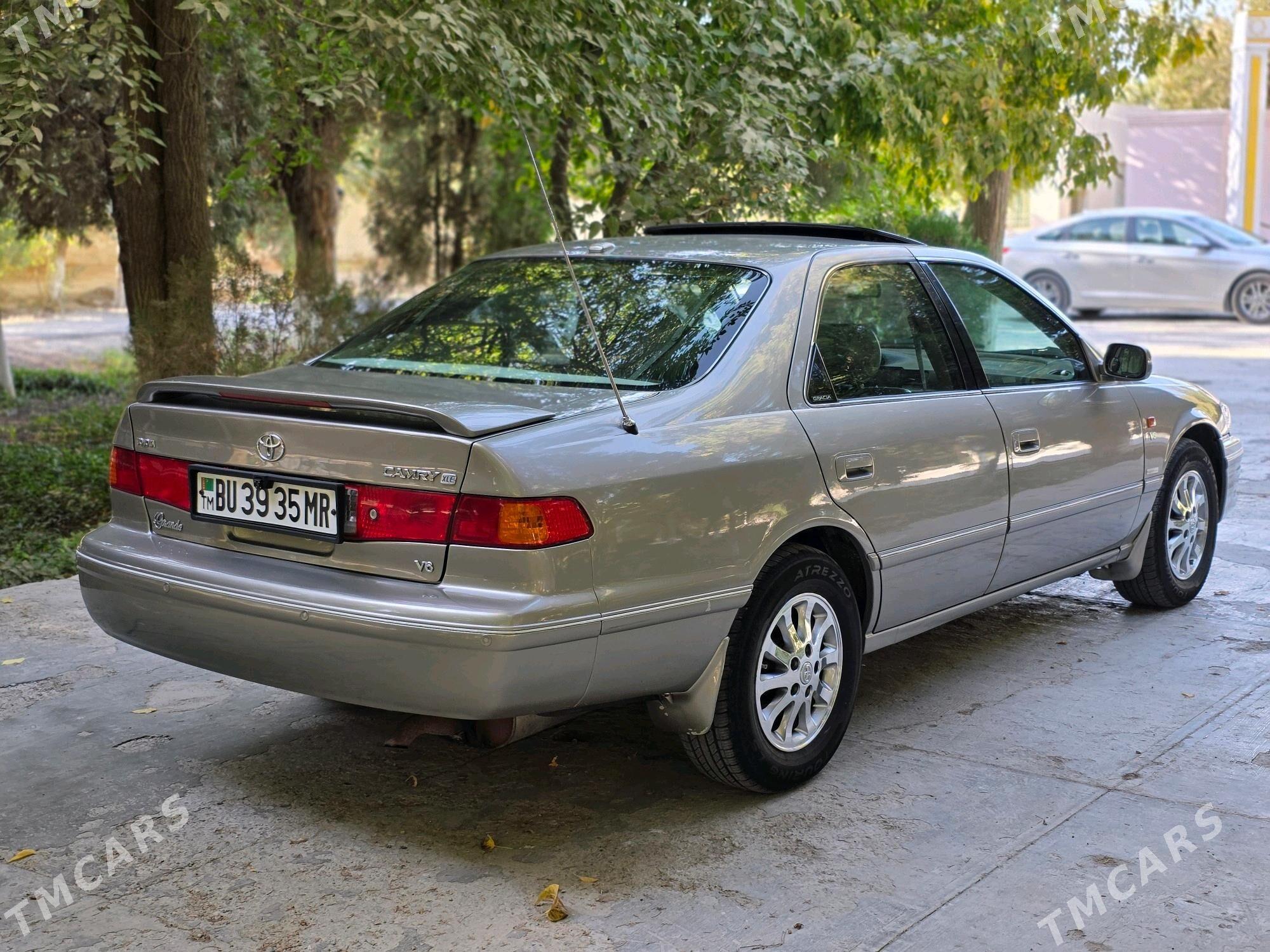 Toyota Camry 2000 - 189 000 TMT - Мары - img 6