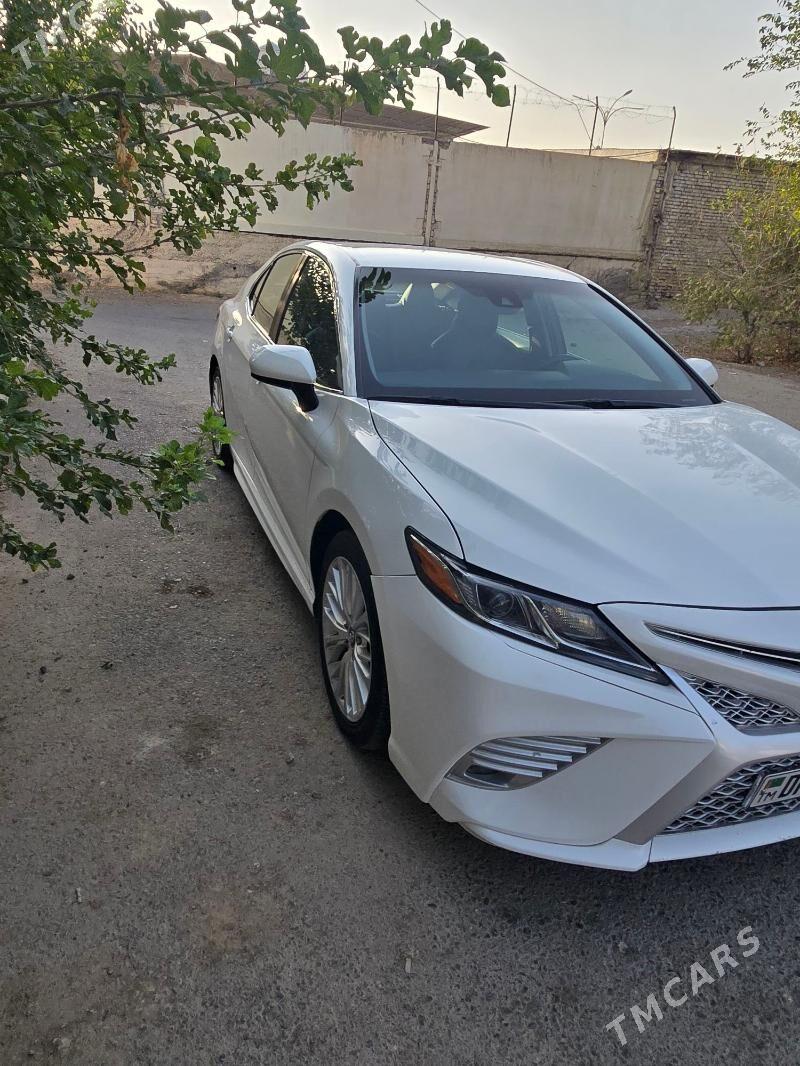 Toyota Camry 2018 - 280 000 TMT - Ашхабад - img 2