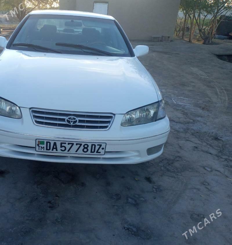 Toyota Camry 2001 - 150 000 TMT - Köneürgenç - img 2