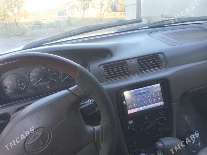 Toyota Camry 2001 - 150 000 TMT - Köneürgenç - img 4