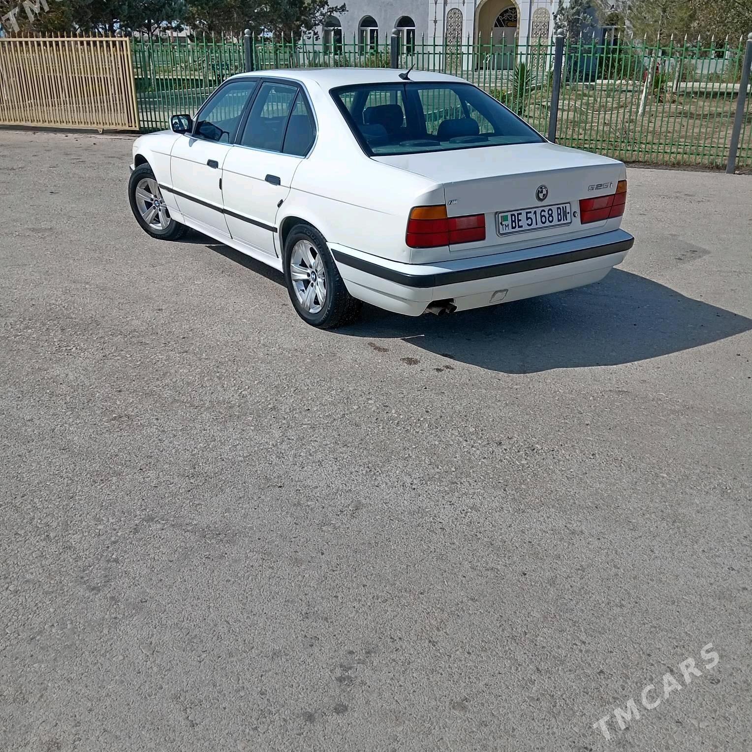 BMW 525 1992 - 57 000 TMT - Эсенгулы - img 1