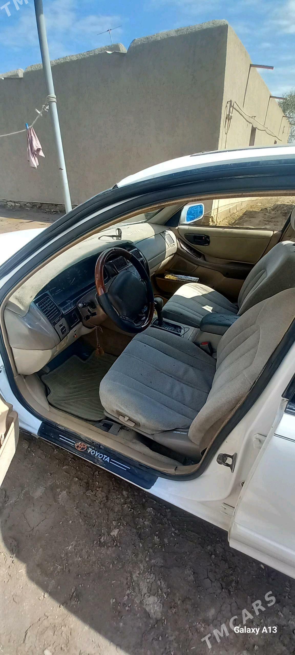 Toyota Avalon 1996 - 80 000 TMT - етр. Туркменбаши - img 4