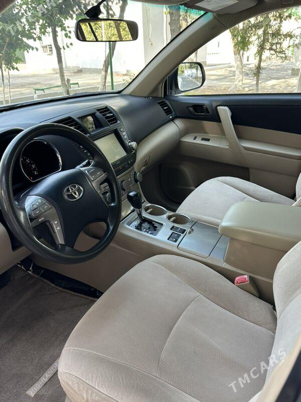 Toyota Highlander 2011 - 341 000 TMT - Ашхабад - img 10