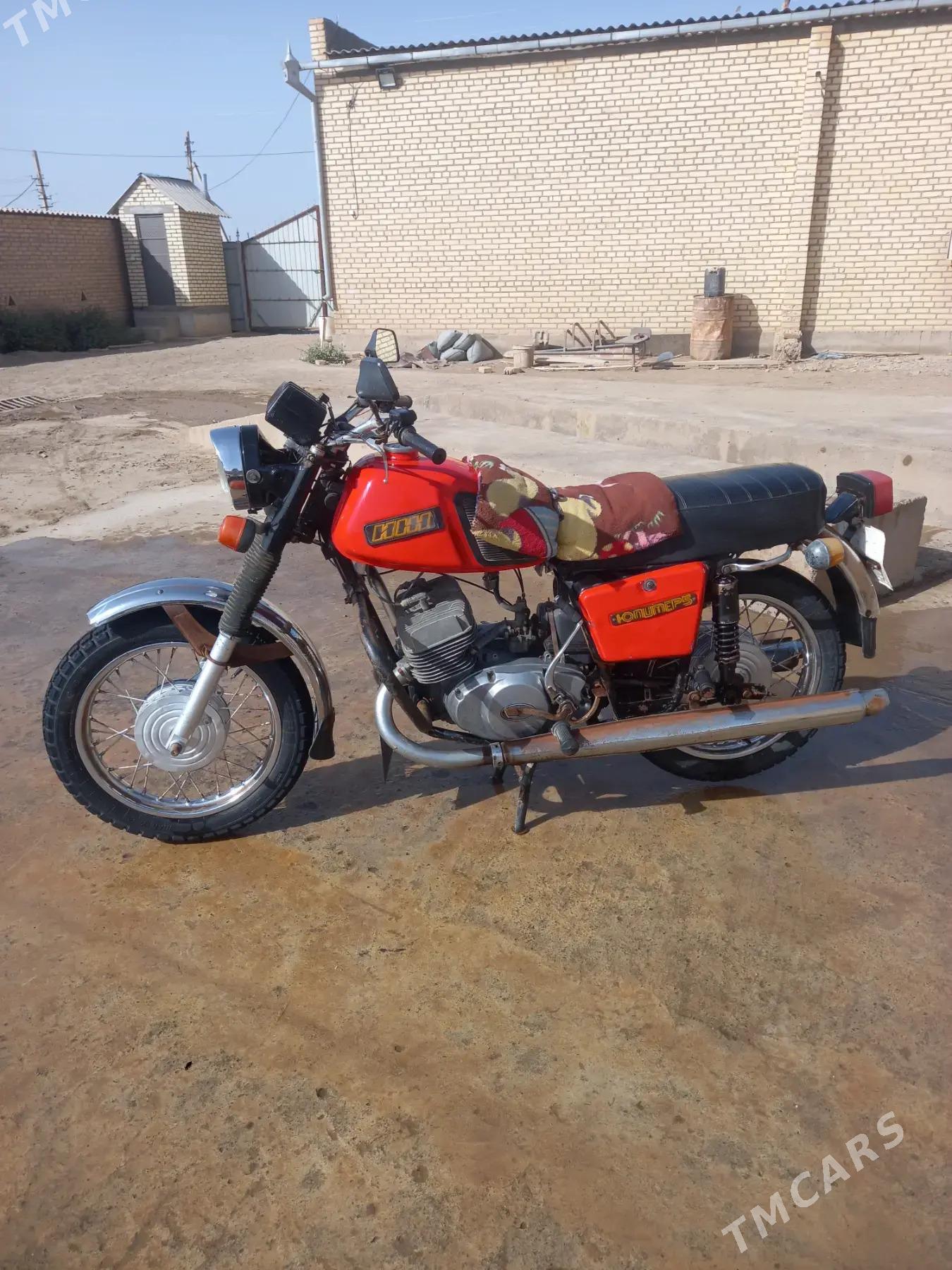 Iž Ýupiter 1990 - 12 000 TMT - Теджен - img 4