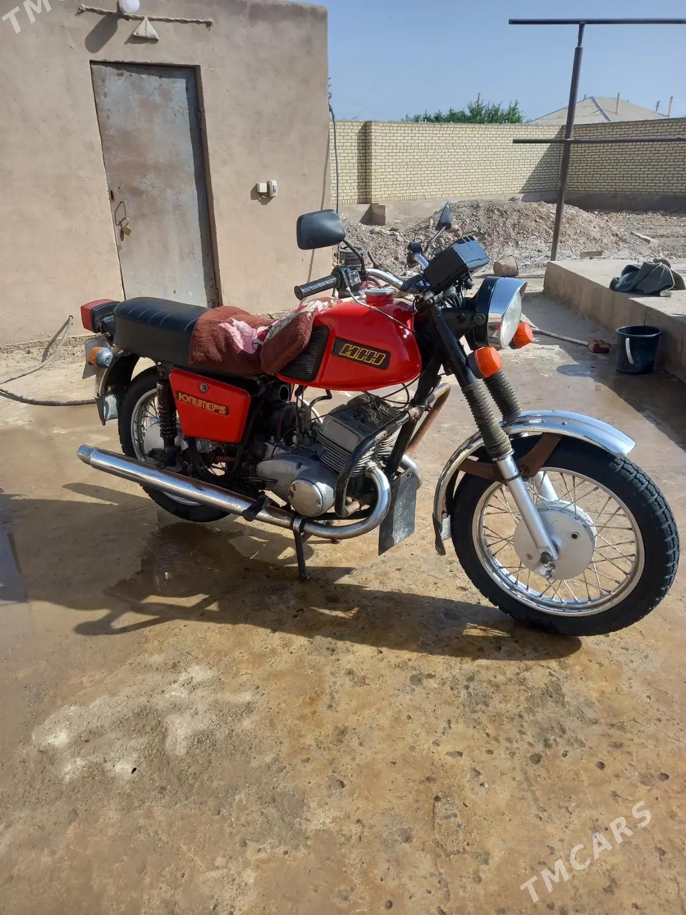 Iž Ýupiter 1990 - 12 000 TMT - Теджен - img 2