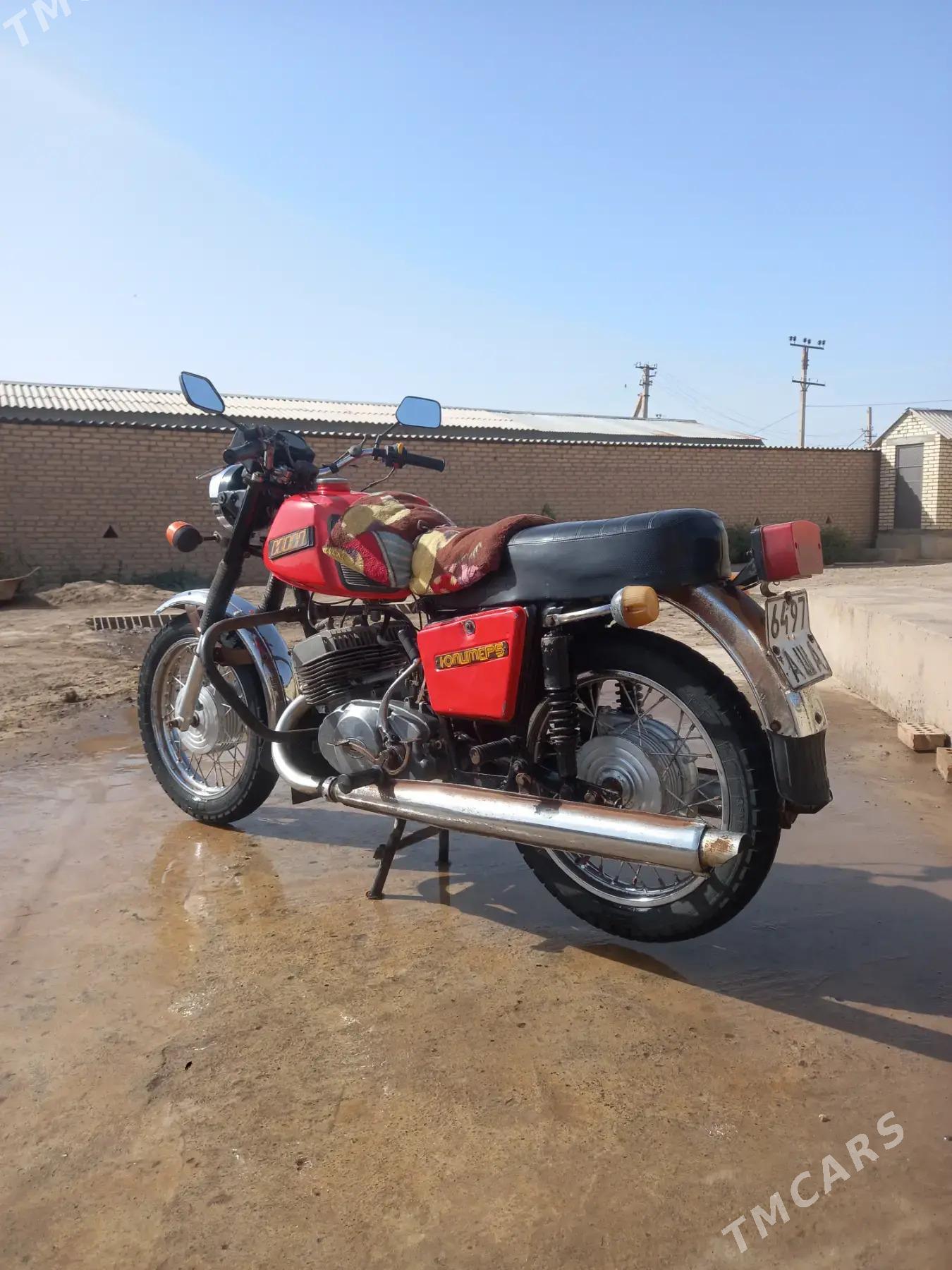 Iž Ýupiter 1990 - 12 000 TMT - Теджен - img 3