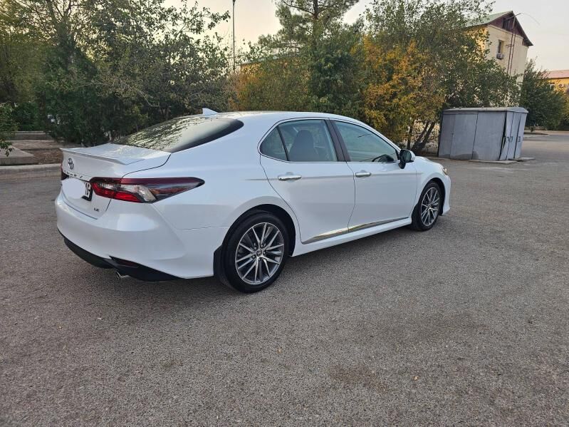 Toyota Camry 2022 - 293 000 TMT - Aşgabat - img 4