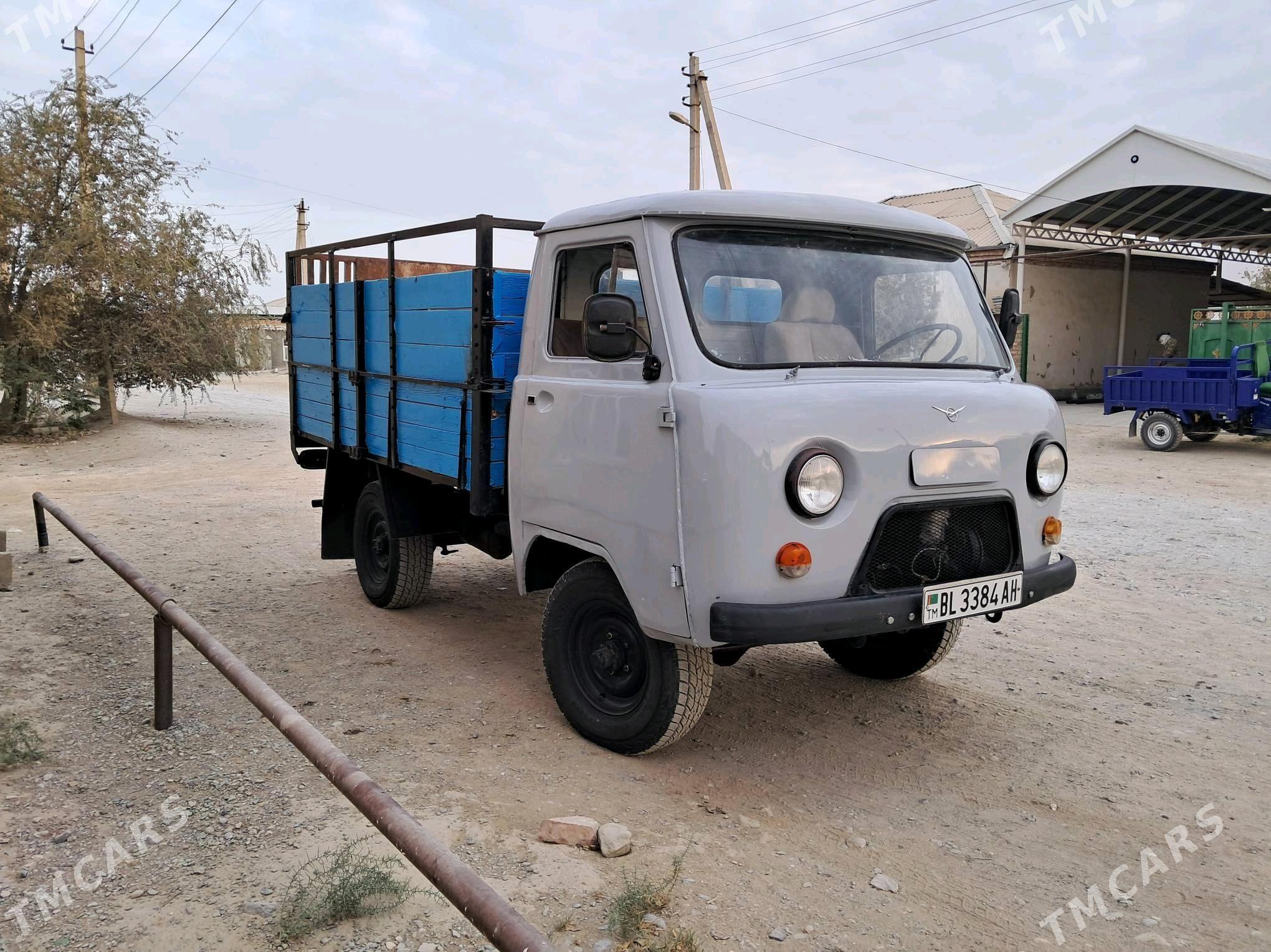 UAZ 452 1993 - 50 000 TMT - Bäherden - img 4