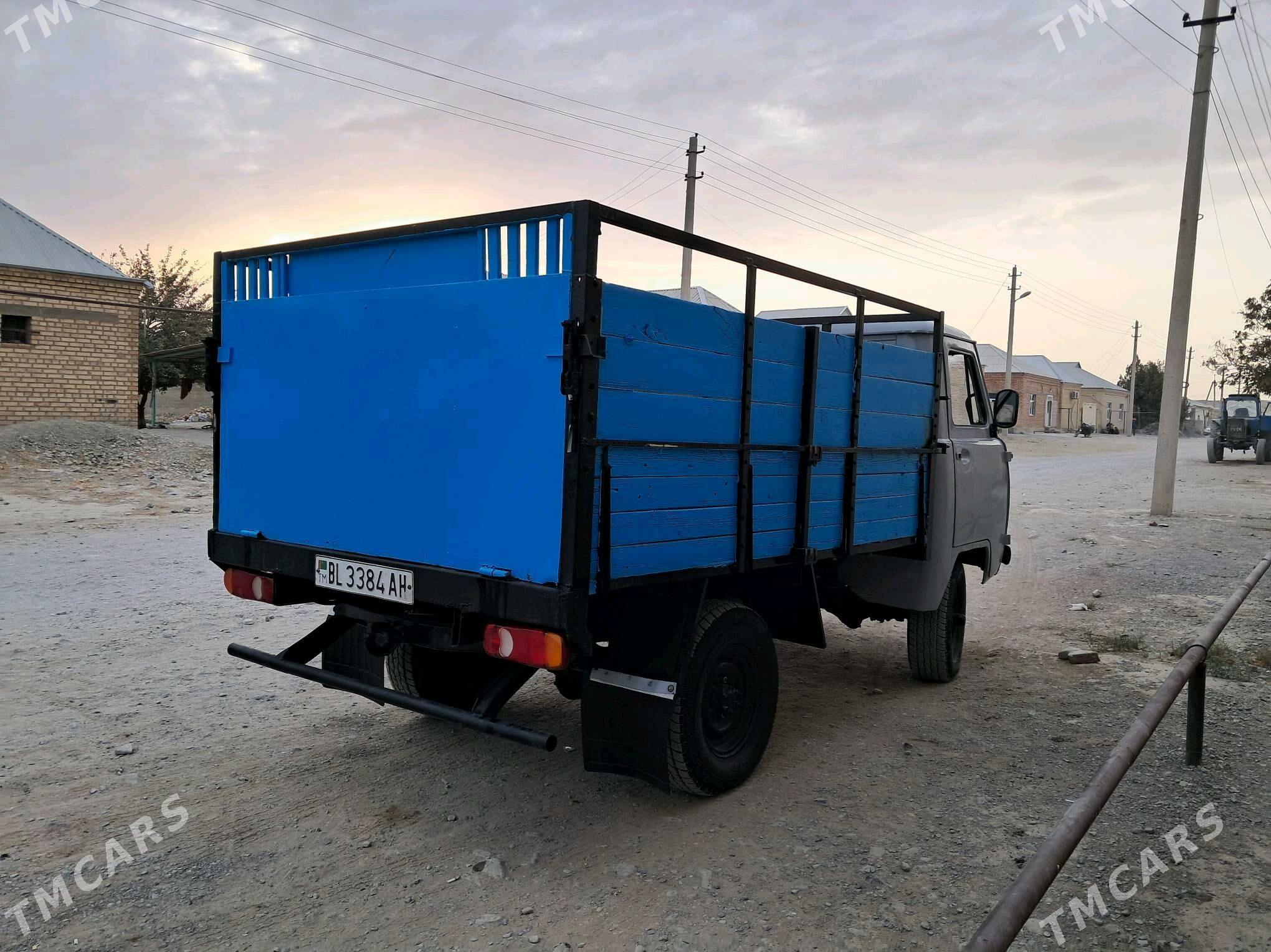 UAZ 452 1993 - 50 000 TMT - Bäherden - img 5