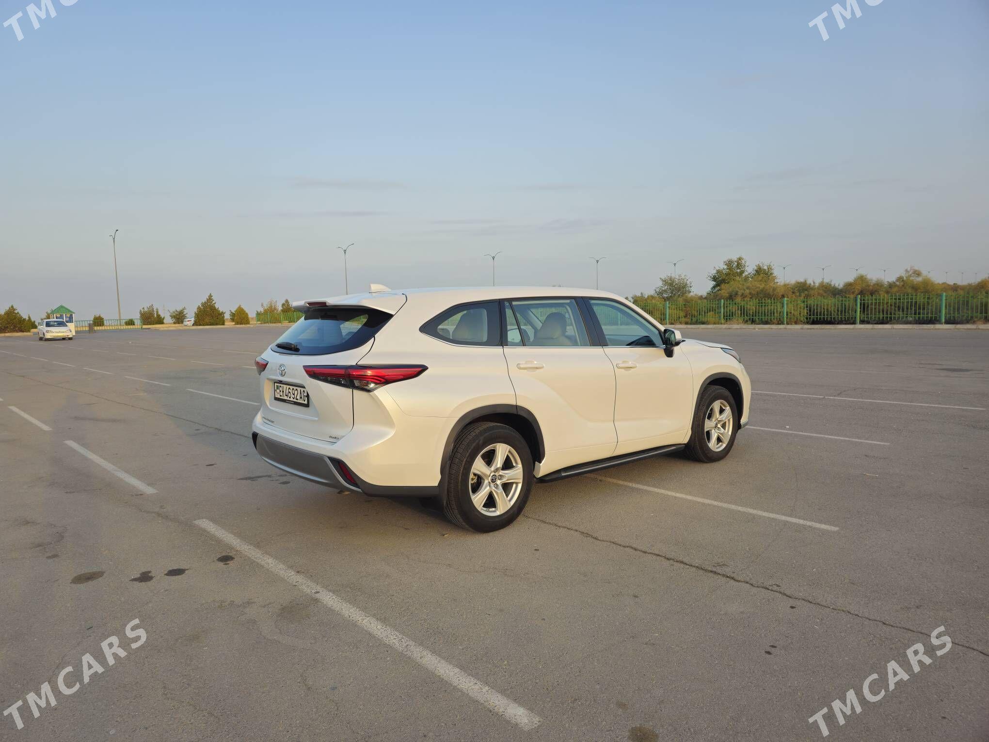 Toyota Highlander 2021 - 470 000 TMT - Ашхабад - img 8