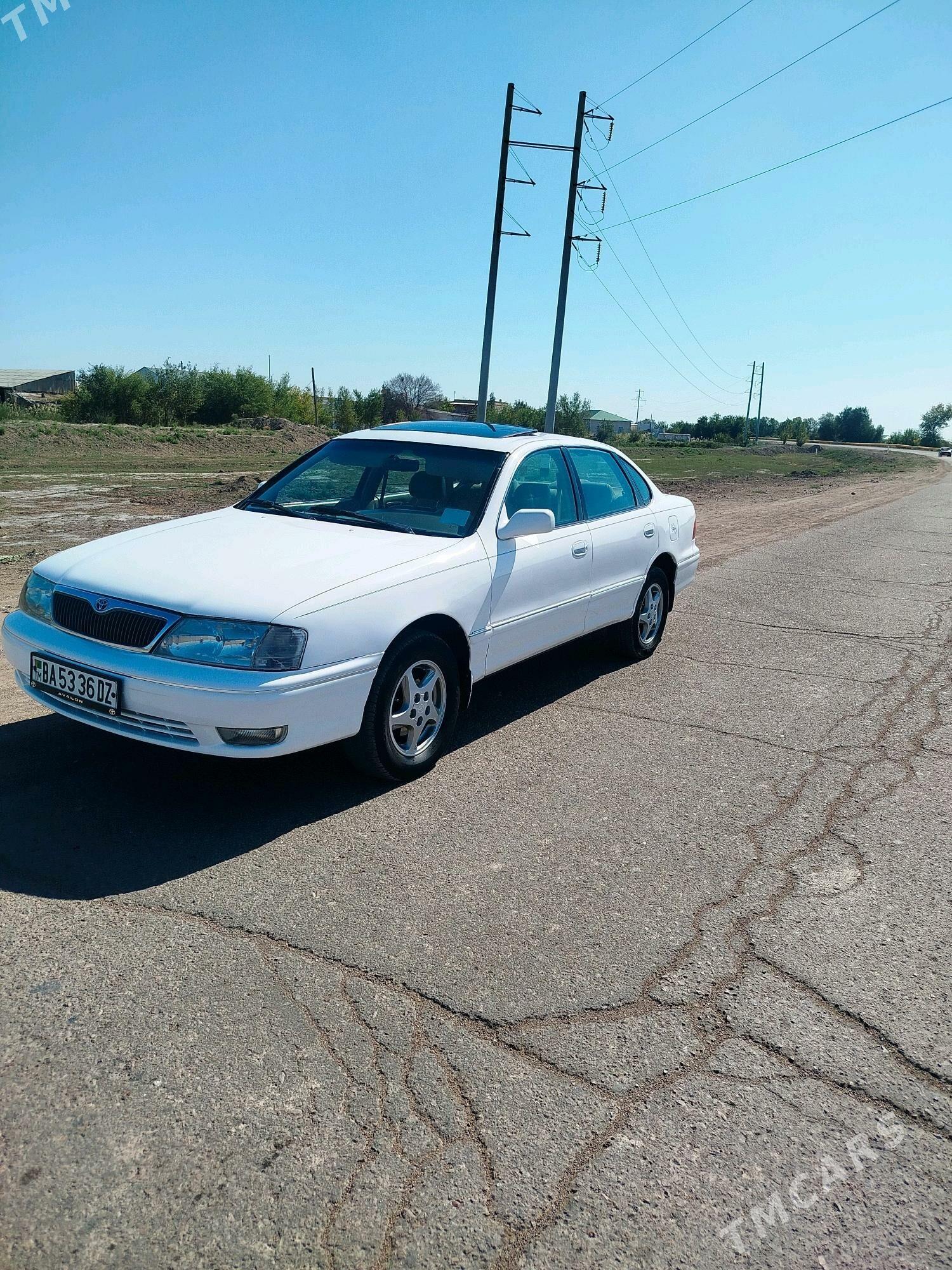 Toyota Avalon 1999 - 115 000 TMT - Дашогуз - img 2