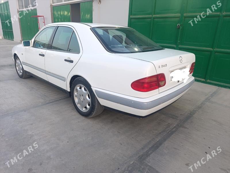 Mercedes-Benz E-Class 1999 - 110 000 TMT - Mary - img 2