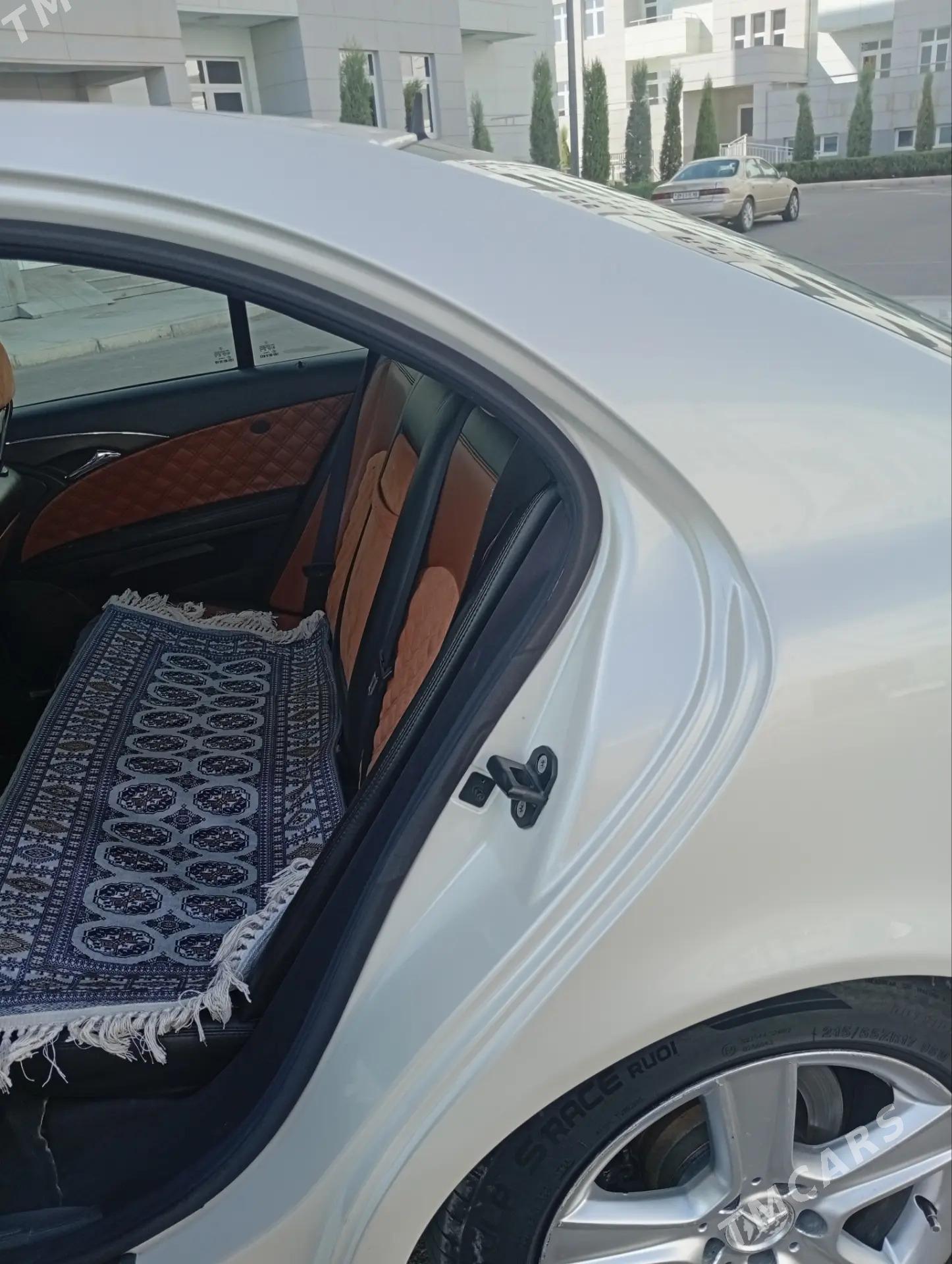 Mercedes-Benz E320 2002 - 150 000 TMT - Mary - img 3