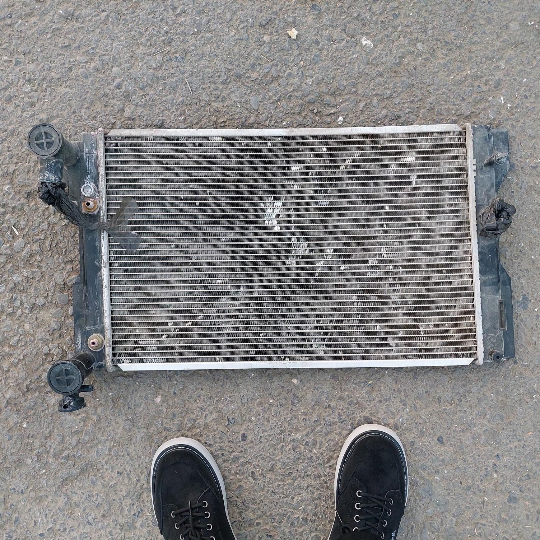 Radiator 15-18 corolla wariatr 250 TMT - Ашхабад - img 2