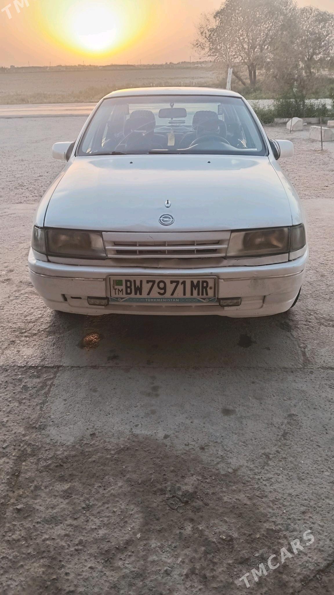 Opel Vectra 1992 - 25 000 TMT - Мары - img 8