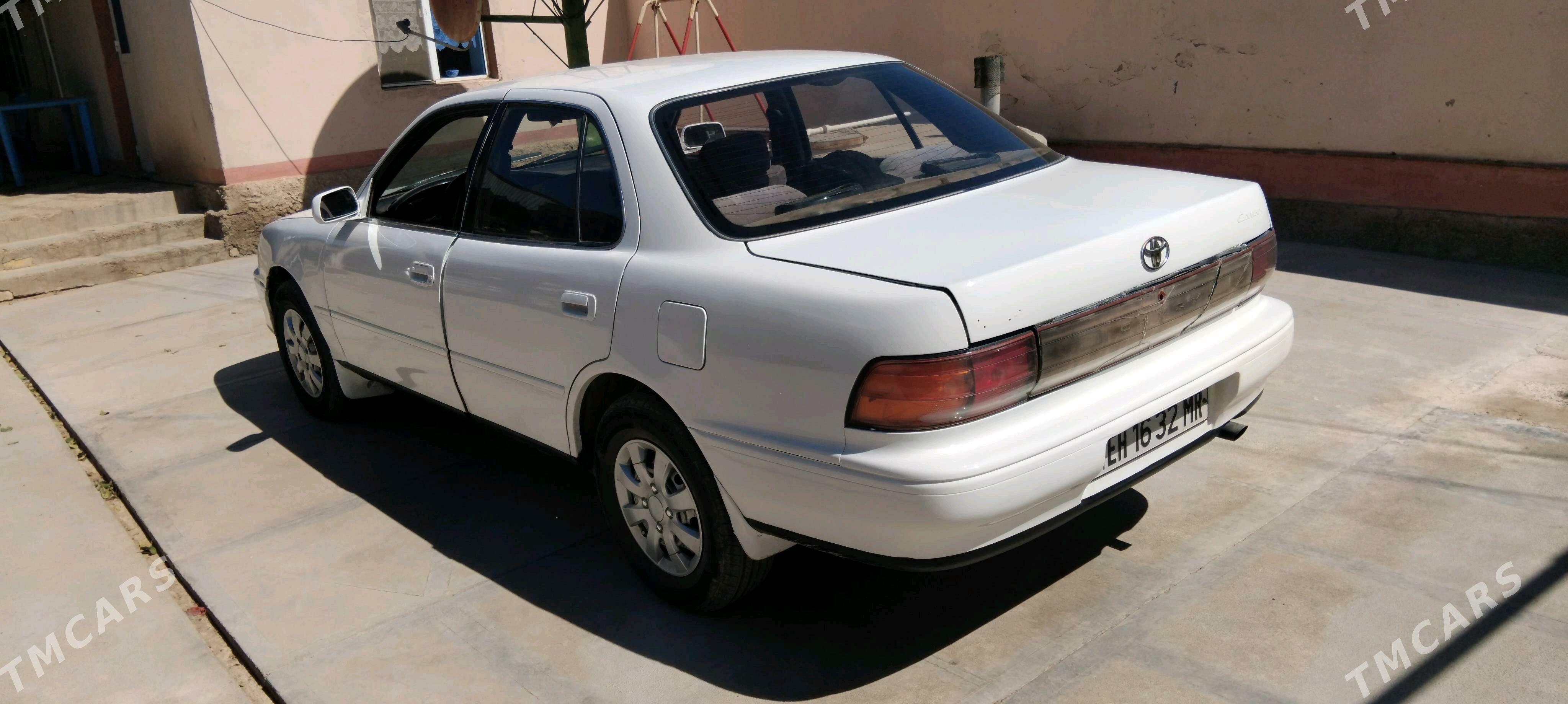 Toyota Camry 1991 - 50 000 TMT - Байрамали - img 5