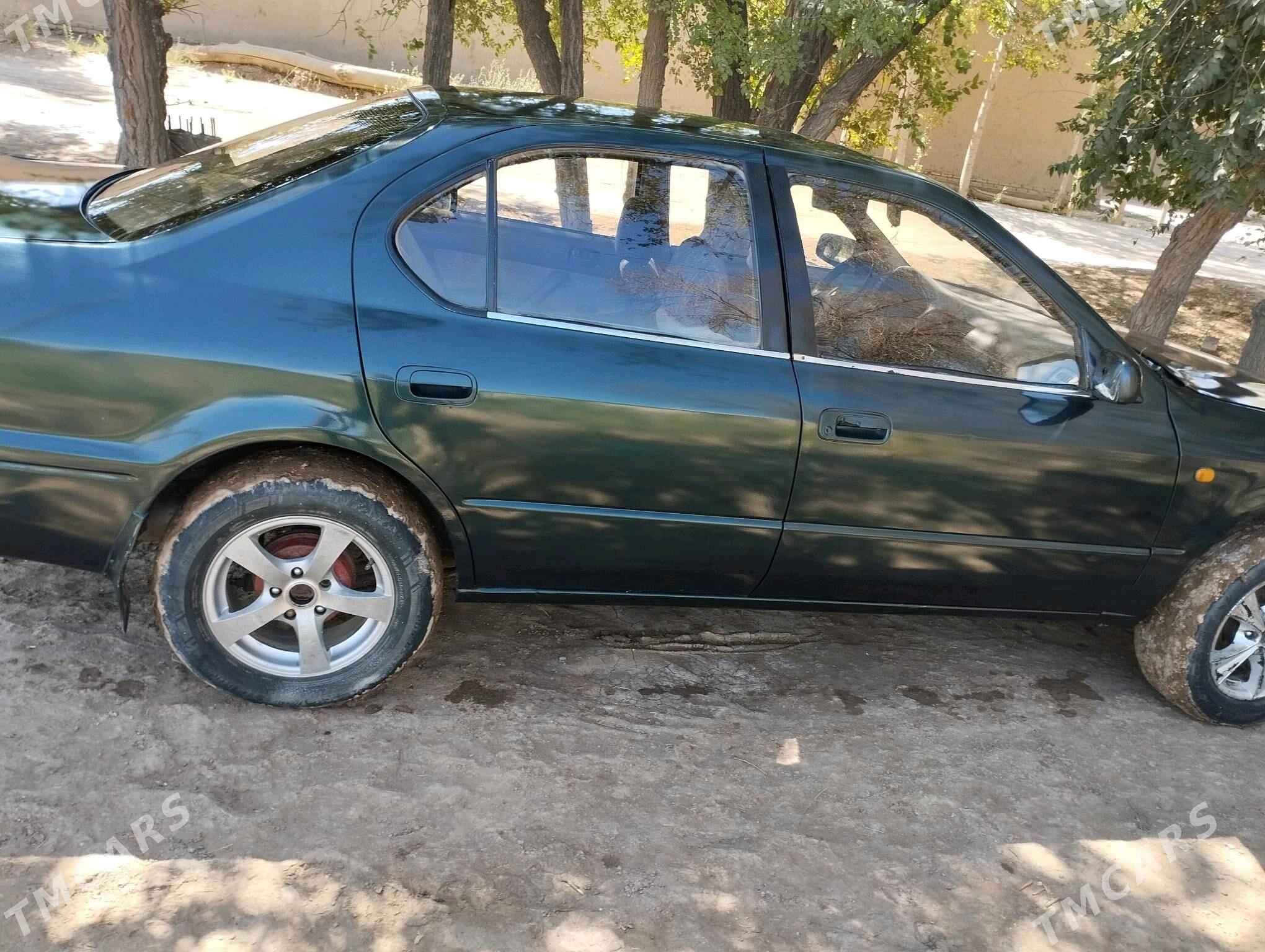 Toyota Vista 1994 - 40 000 TMT - Гурбансолтан Едже - img 5