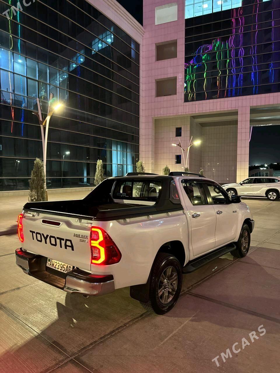 Toyota Hilux 2024 - 592 000 TMT - Ашхабад - img 5
