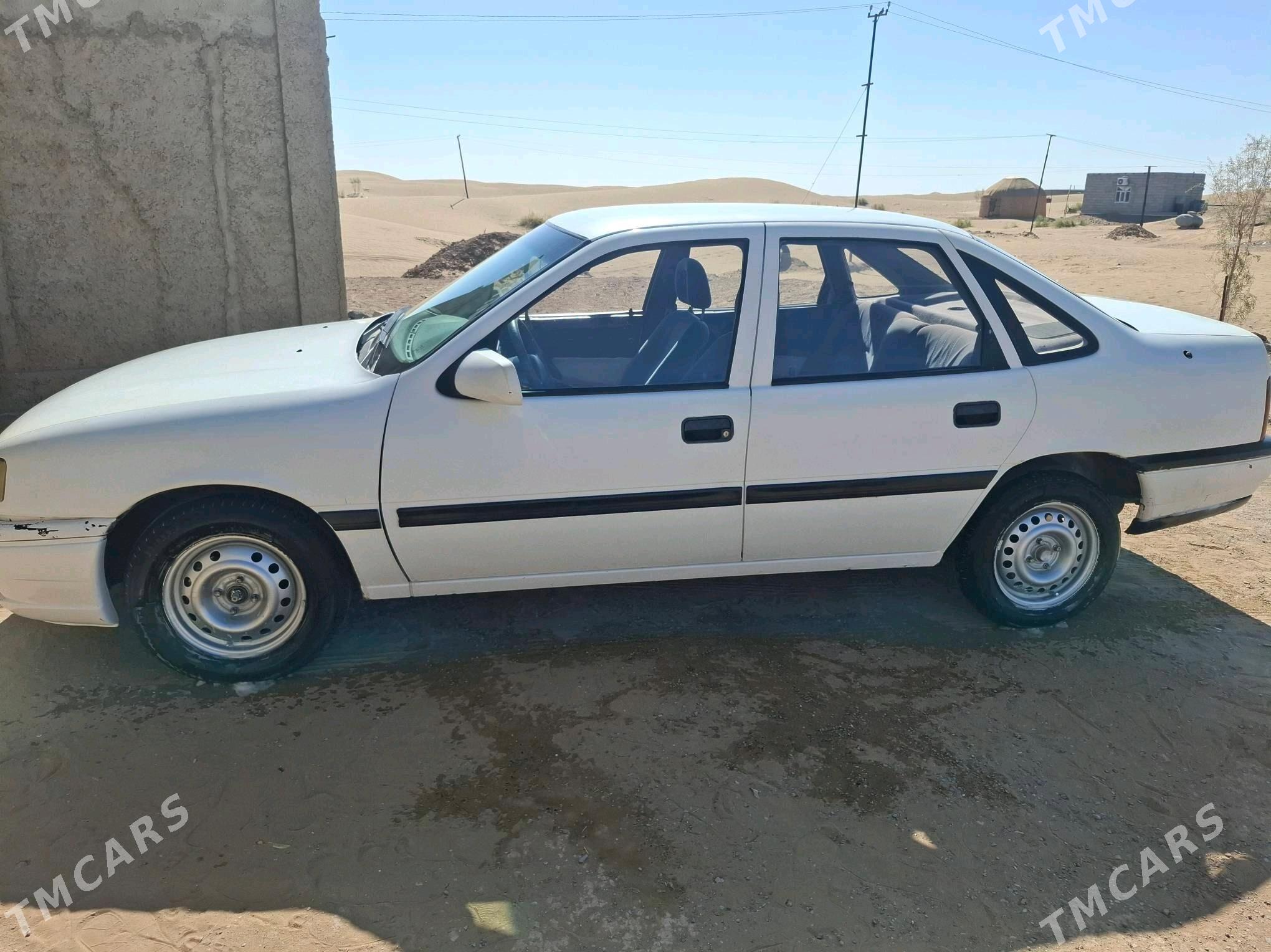 Opel Vectra 1991 - 26 000 TMT - Ак-Бугдайский этрап - img 2