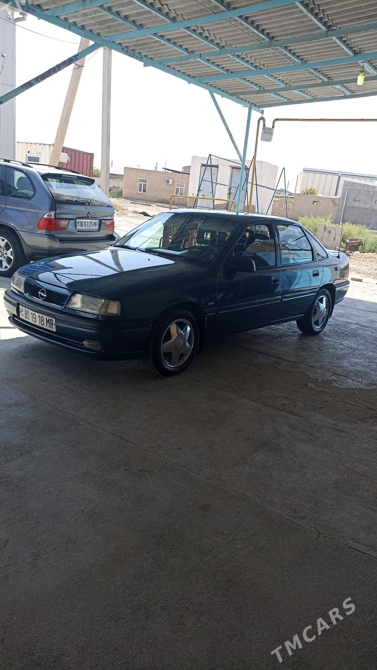 Opel Vectra 1994 - 55 000 TMT - Мары - img 2