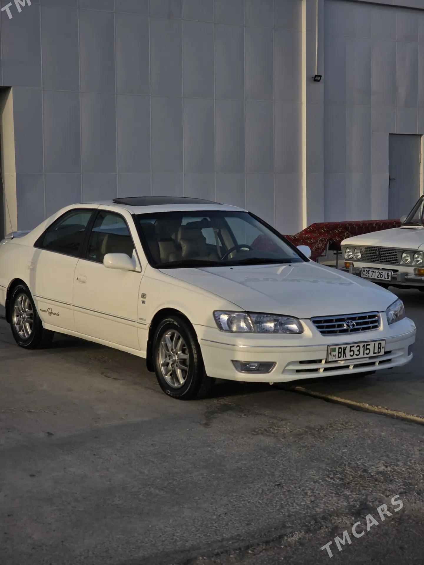 Toyota Camry 2000 - 210 000 TMT - Туркменабат - img 3