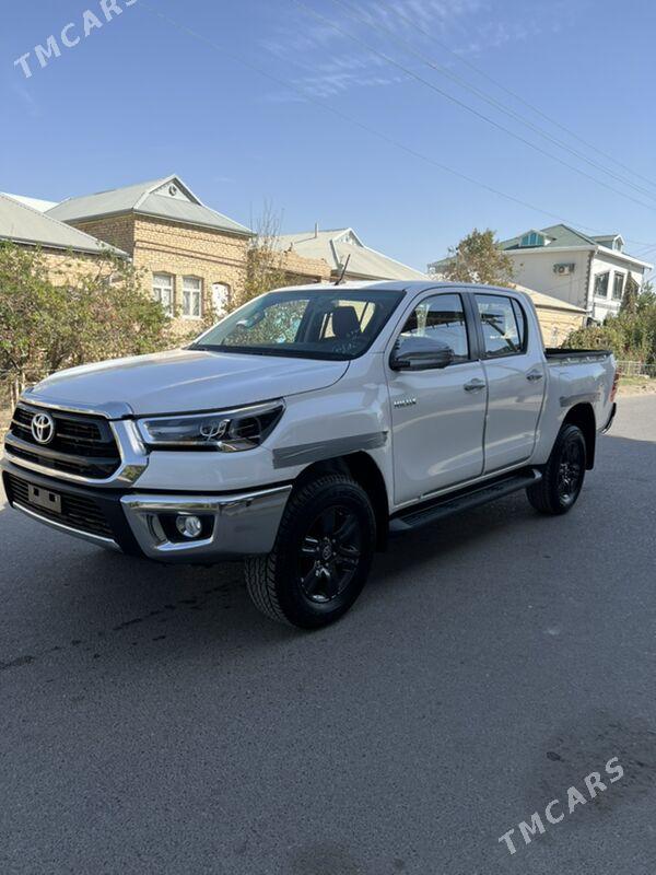 Toyota Hilux 2025 - 720 000 TMT - Мары - img 2