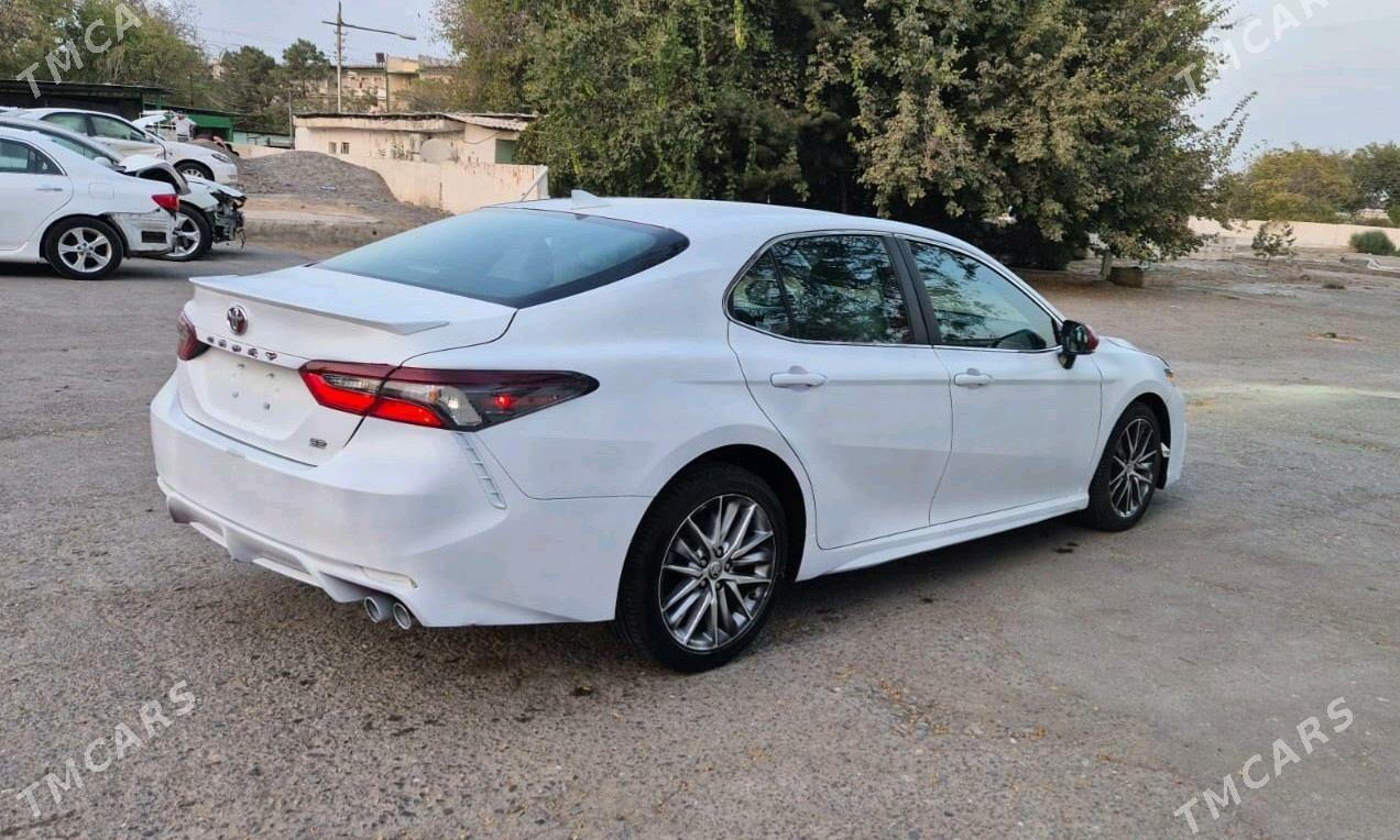 Toyota Camry 2022 - 268 000 TMT - 30 мкр - img 3