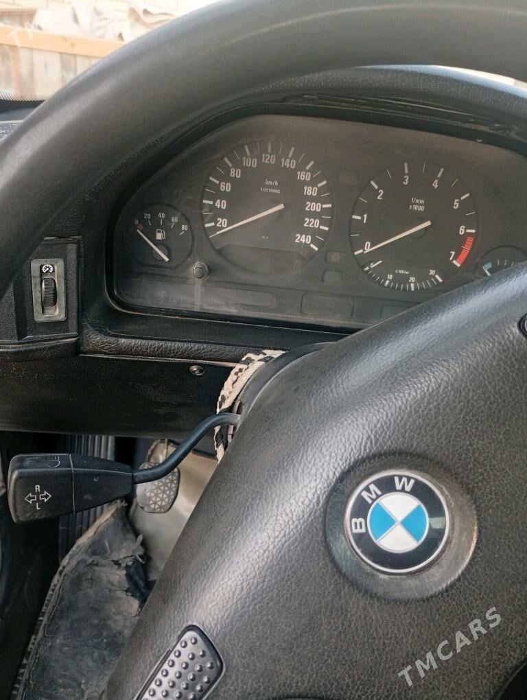 BMW 520 1992 - 50 000 TMT - Мары - img 4