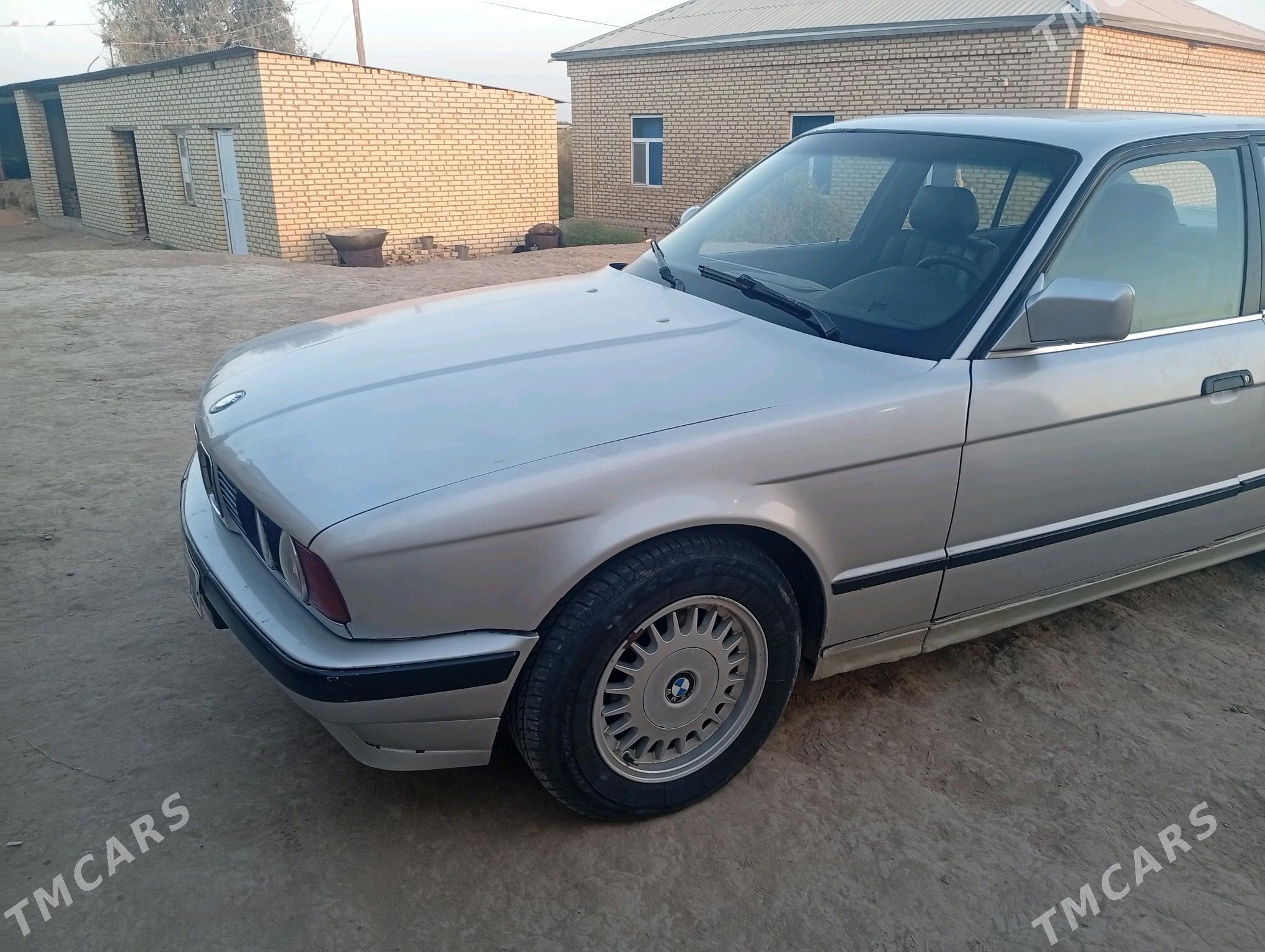 BMW 520 1992 - 50 000 TMT - Мары - img 5