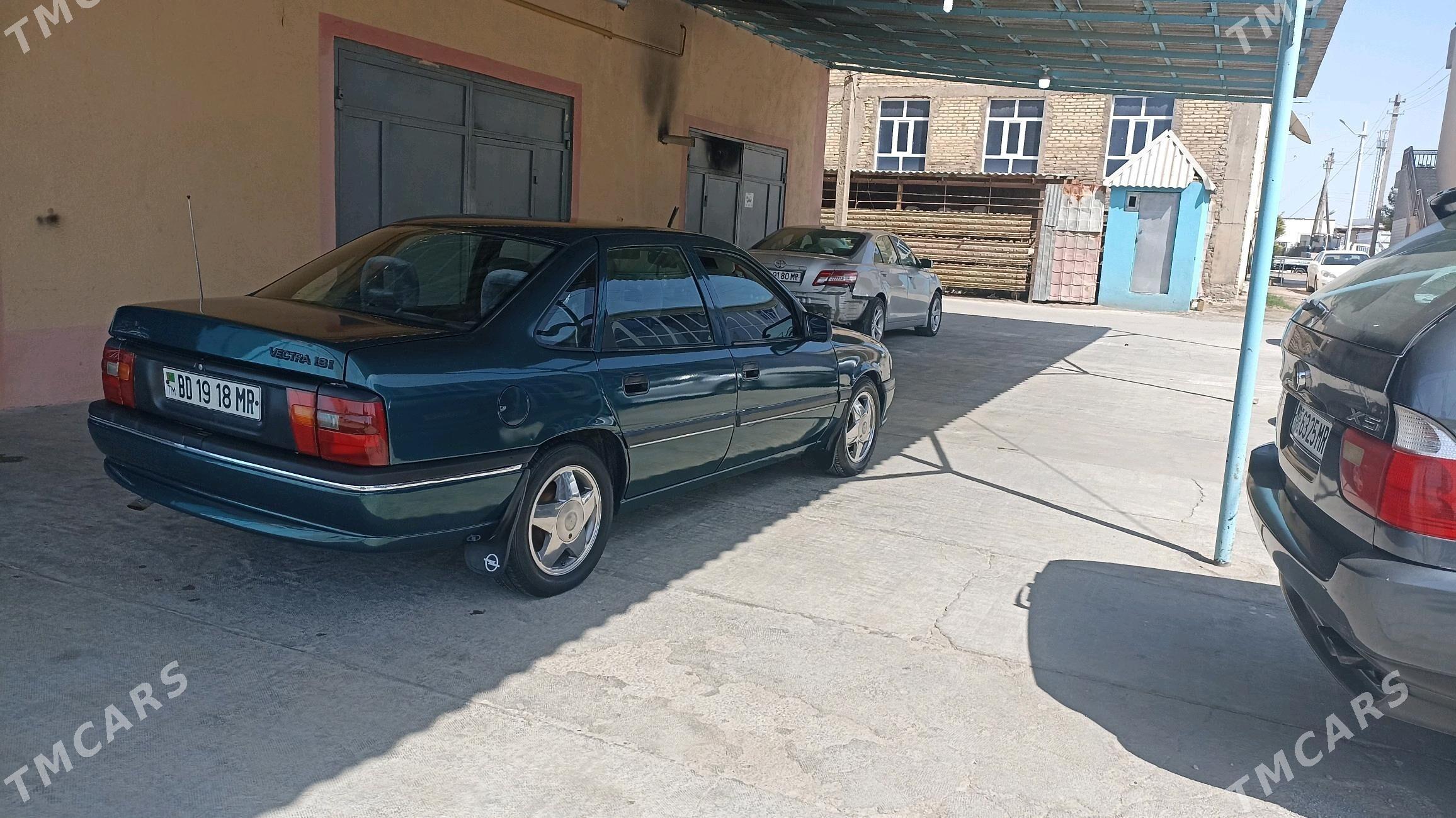 Opel Vectra 1994 - 55 000 TMT - Мары - img 4