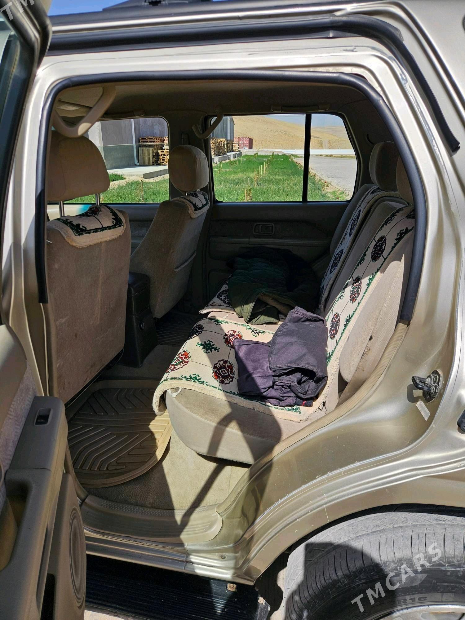 Nissan Pathfinder 2000 - 75 000 TMT - Serhetabat (Guşgy) - img 7