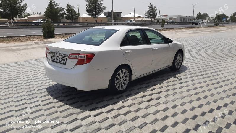 Toyota Camry 2011 - 220 000 TMT - Мары - img 10