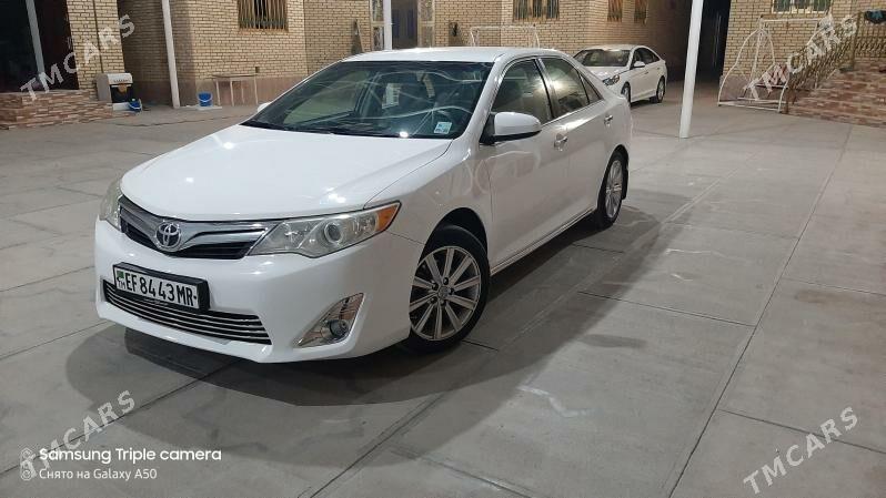 Toyota Camry 2011 - 220 000 TMT - Мары - img 5