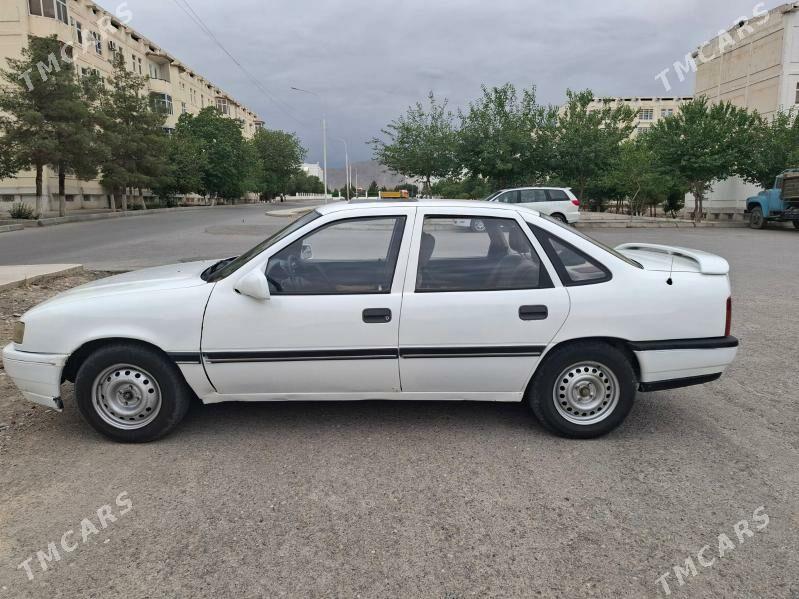 Opel Vectra 1989 - 35 000 TMT - Ашхабад - img 4