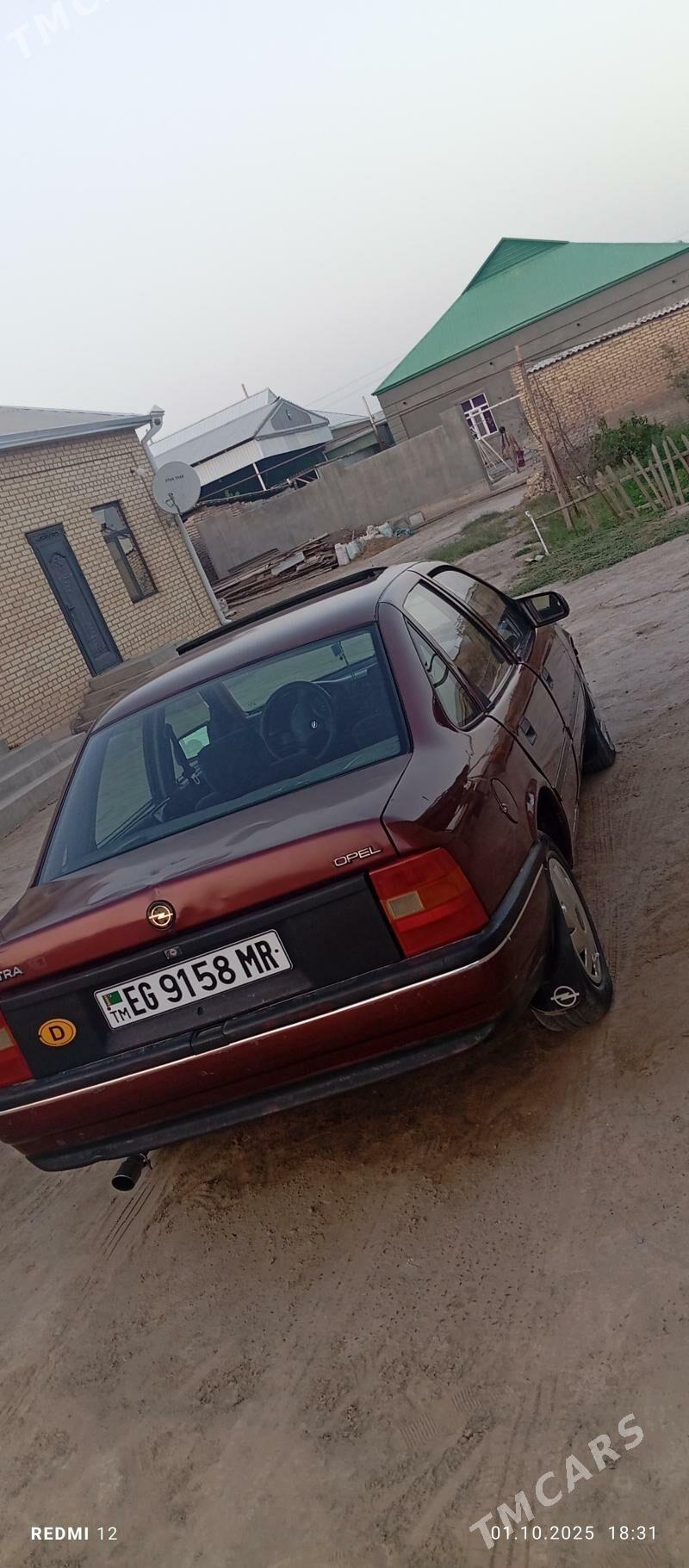 Opel Vectra 1992 - 35 000 TMT - Векильбазар - img 3
