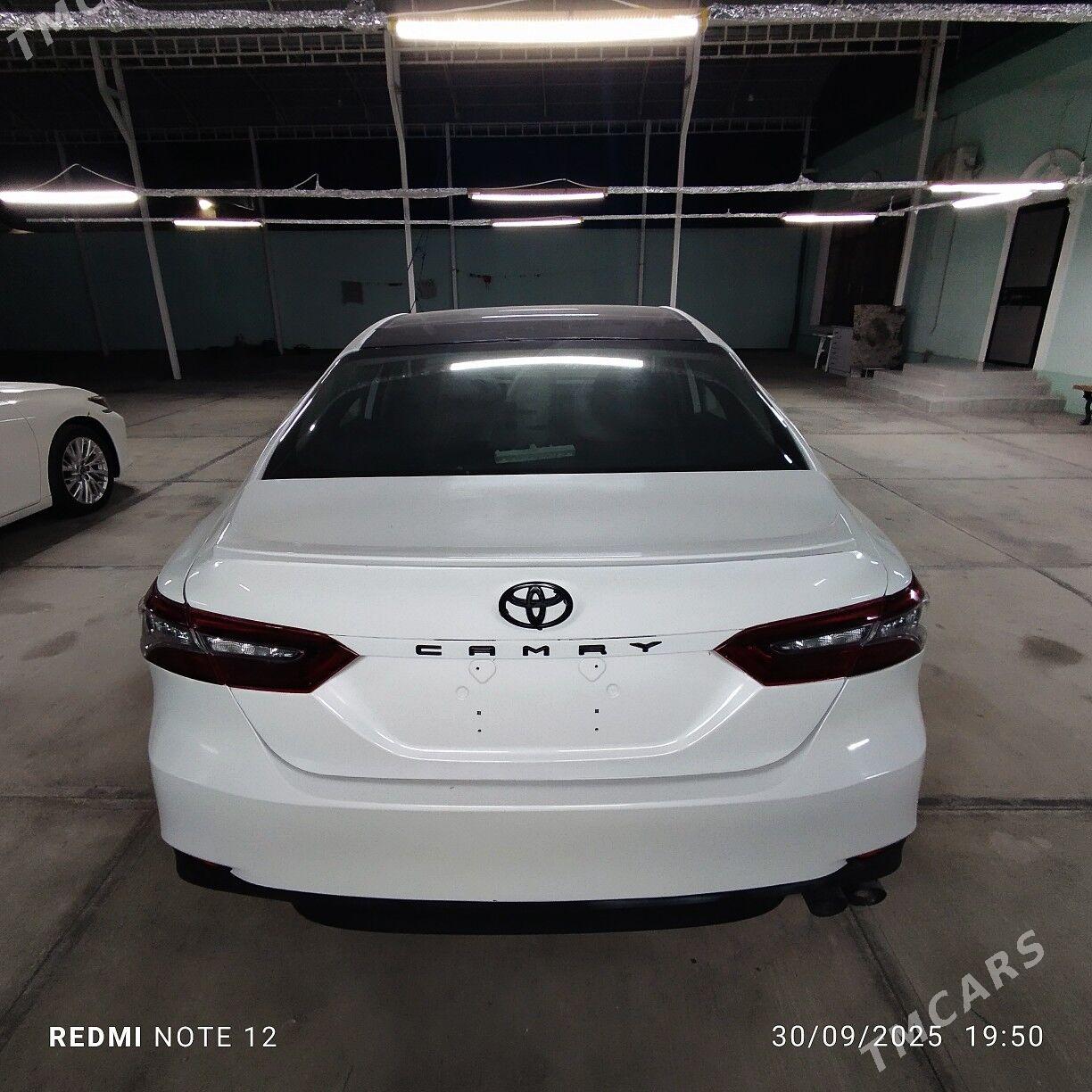 Toyota Camry 2022 - 334 900 TMT - Garadamak Şor - img 3
