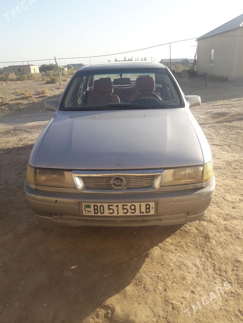 Opel Vectra 1990 - 27 000 TMT - Farap - img 5