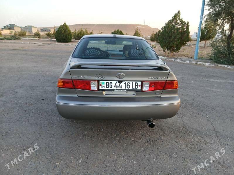 Toyota Camry 2000 - 190 000 TMT - Сейди - img 2