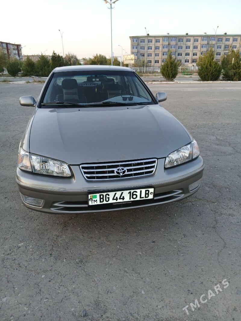 Toyota Camry 2000 - 190 000 TMT - Сейди - img 5